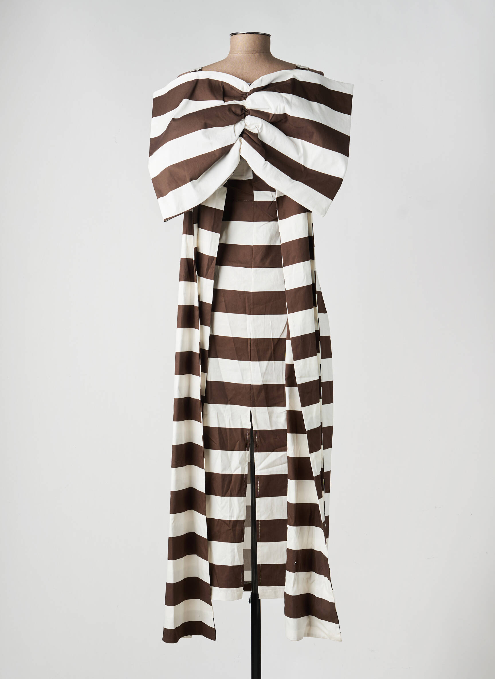 Robe longue sans manche sans manche marron LUMINA femme