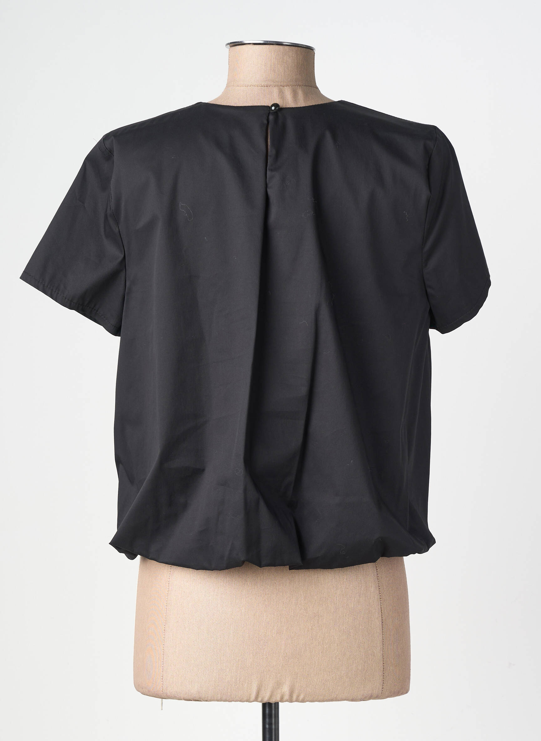 Top stretch manches courtes noir ALTAMIRA femme