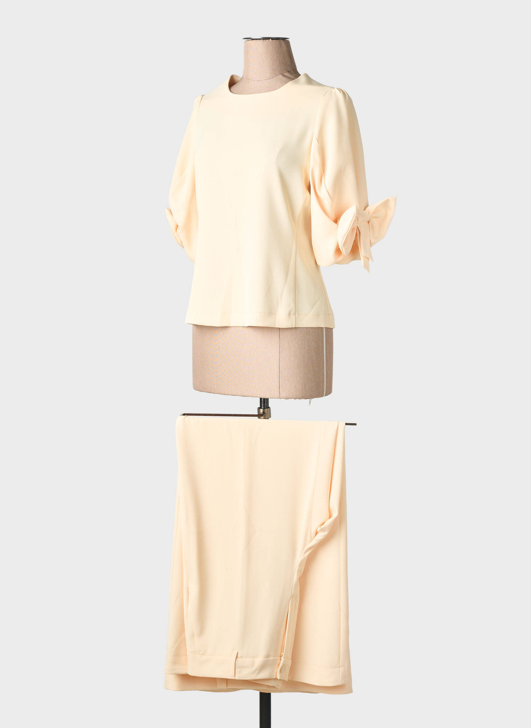 Ensemble pantalon poches jaune ANGELA DAVIS femme