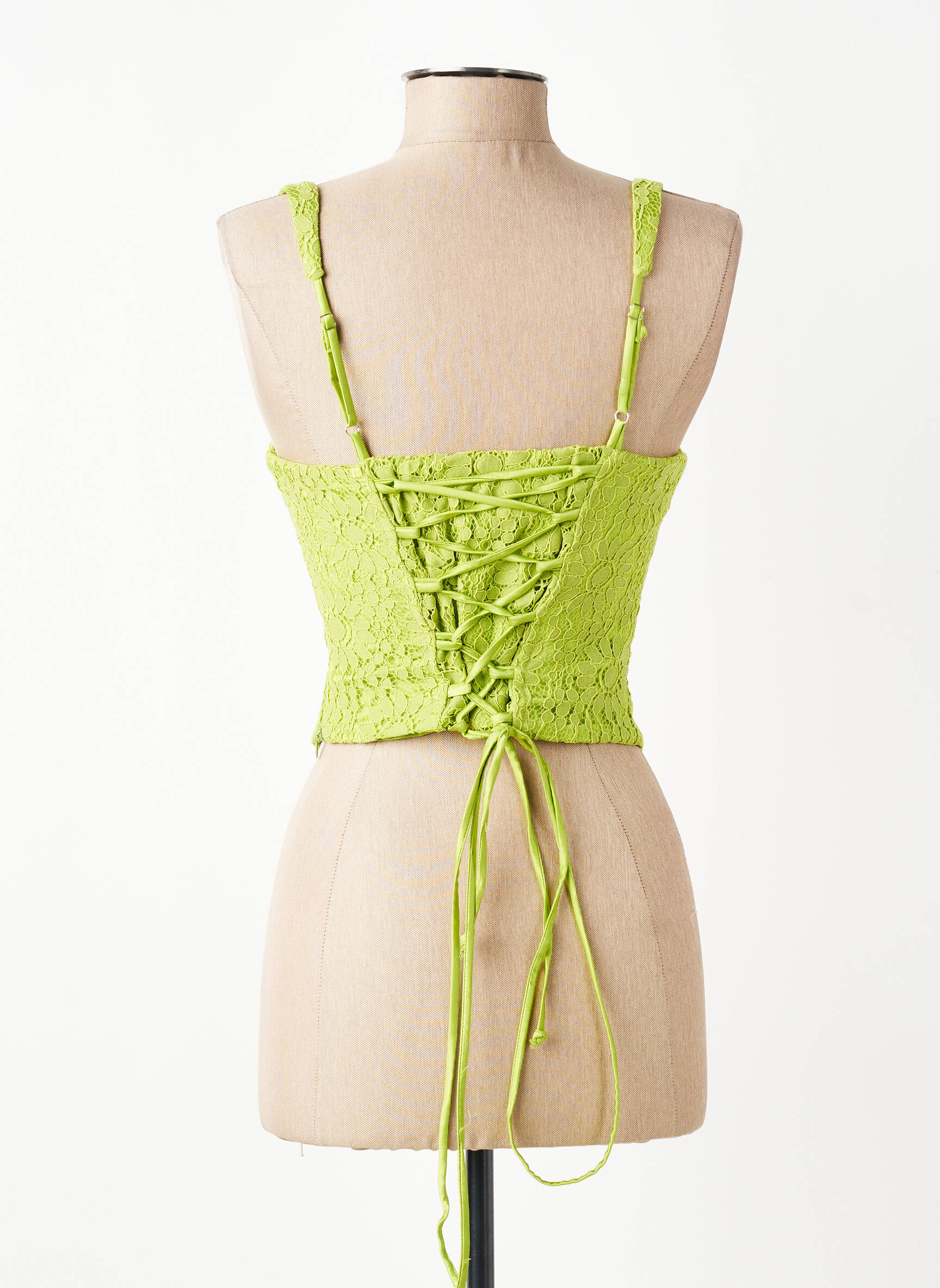 Top coupe cintrée sans manche vert LUMINA femme
