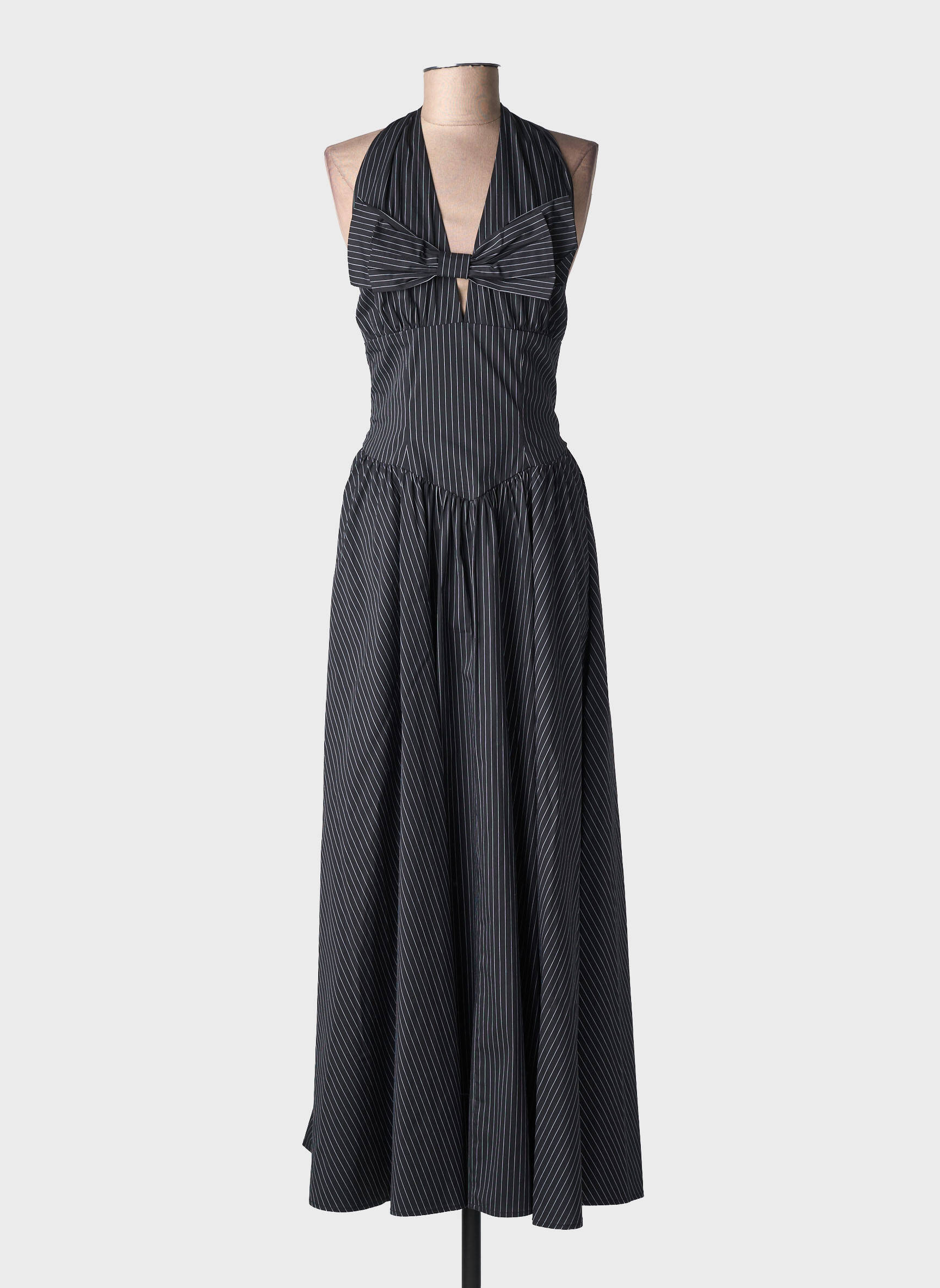 Robe longue manches dos nu sans manche noir LUMINA femme
