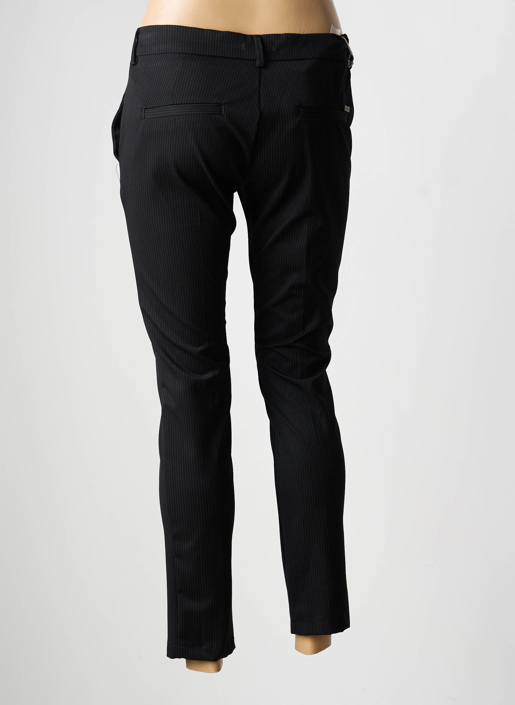Pantalon 7/8 taille à pinces taille normale noir REIKO femme