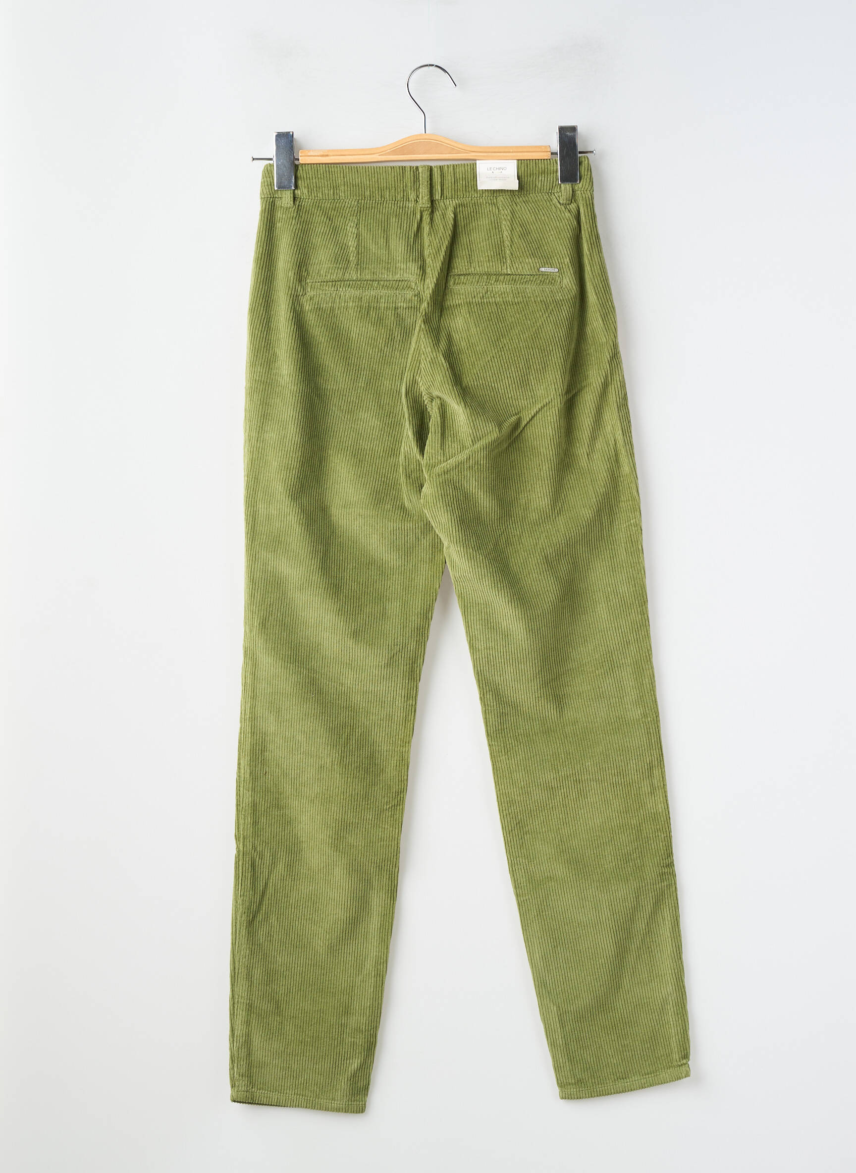 Pantalon chino fermeture zippée sous rabat boutonné taille normale vert KANOPE femme