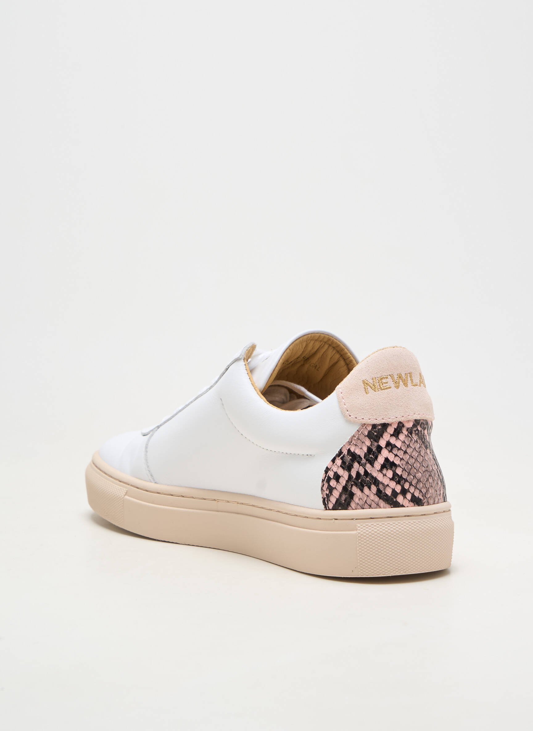Baskets matière lisse talon plat jusqu'à 3cm blanc NEWLAB femme