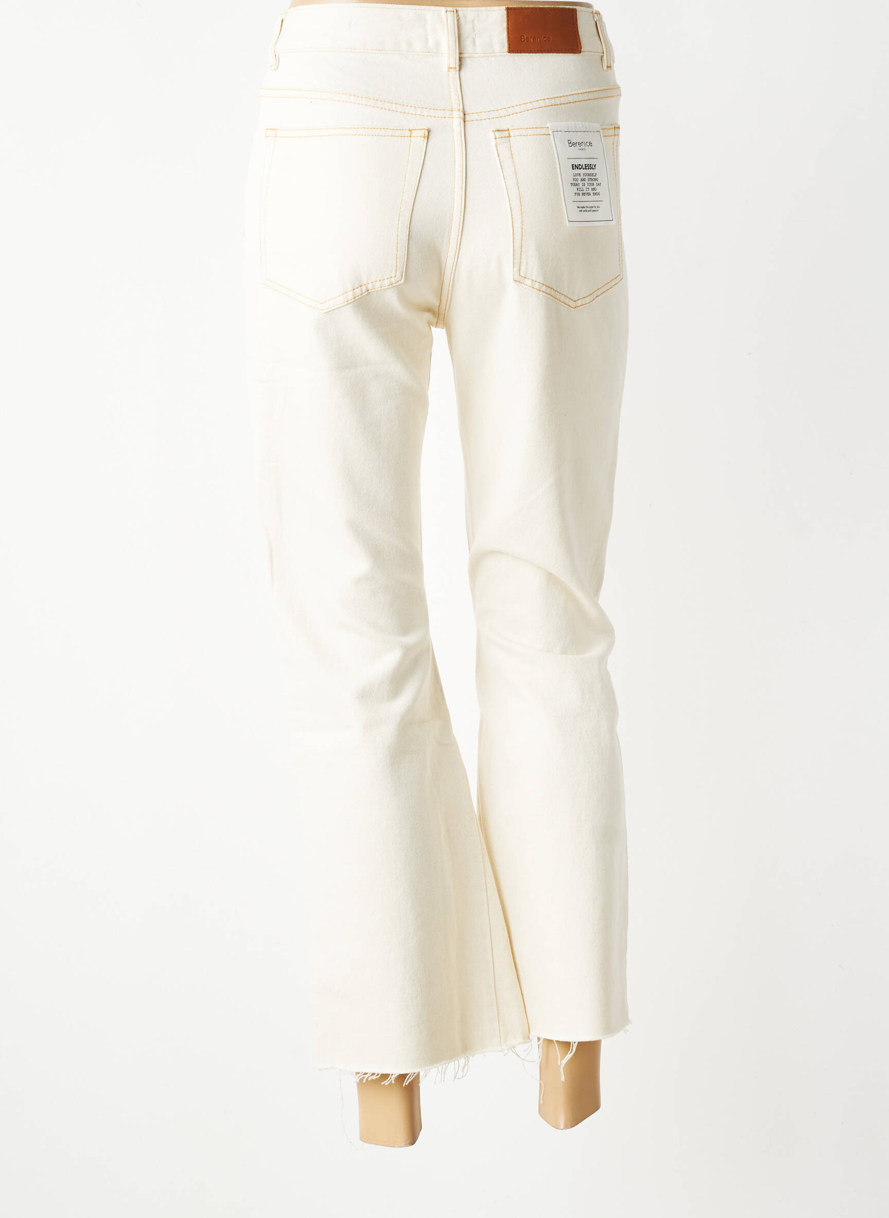 Pantalon droit fermeture zippée sous rabat boutonné taille normale beige BERENICE femme