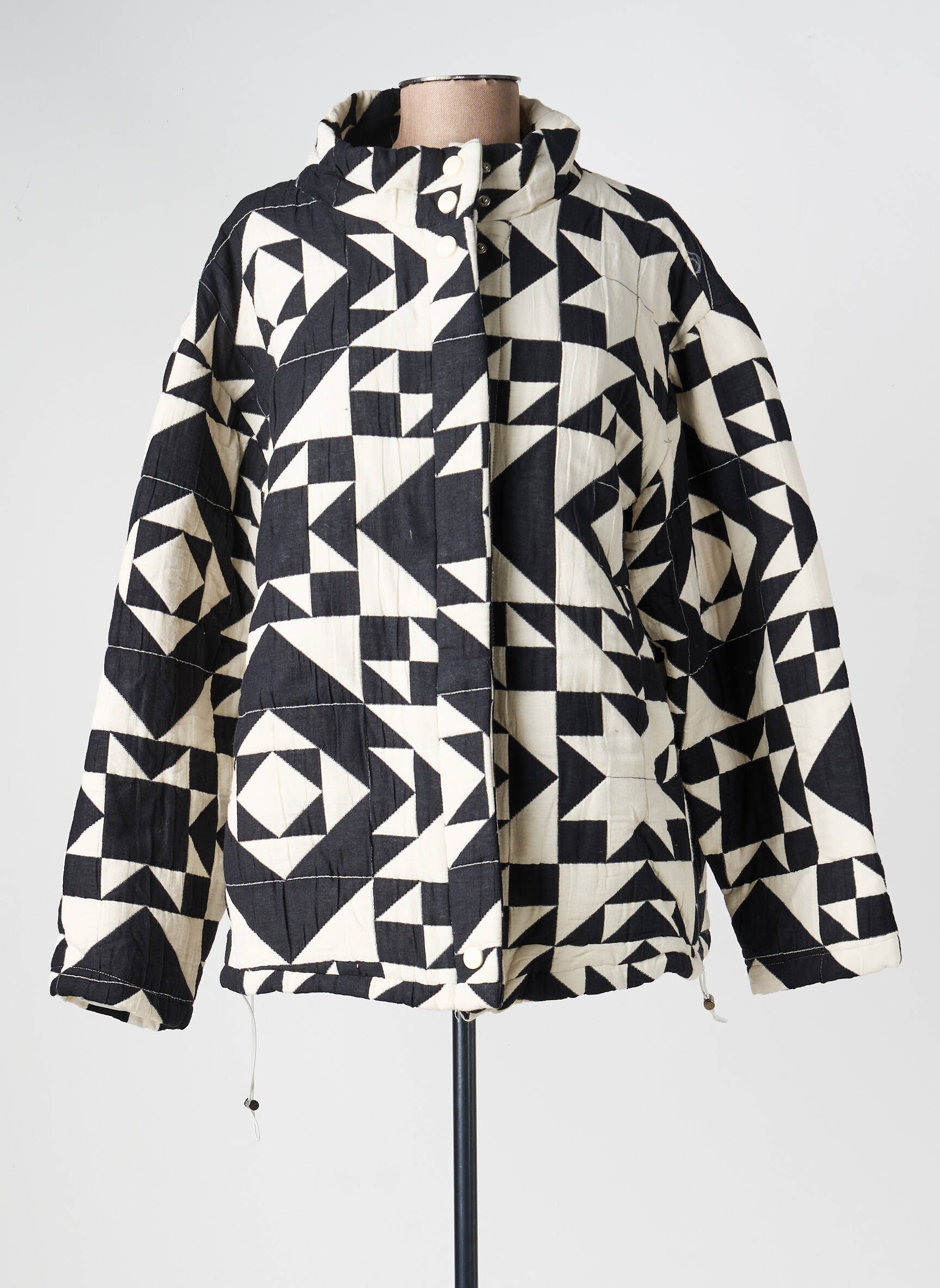 Manteau court poches sans capuche noir HOD femme