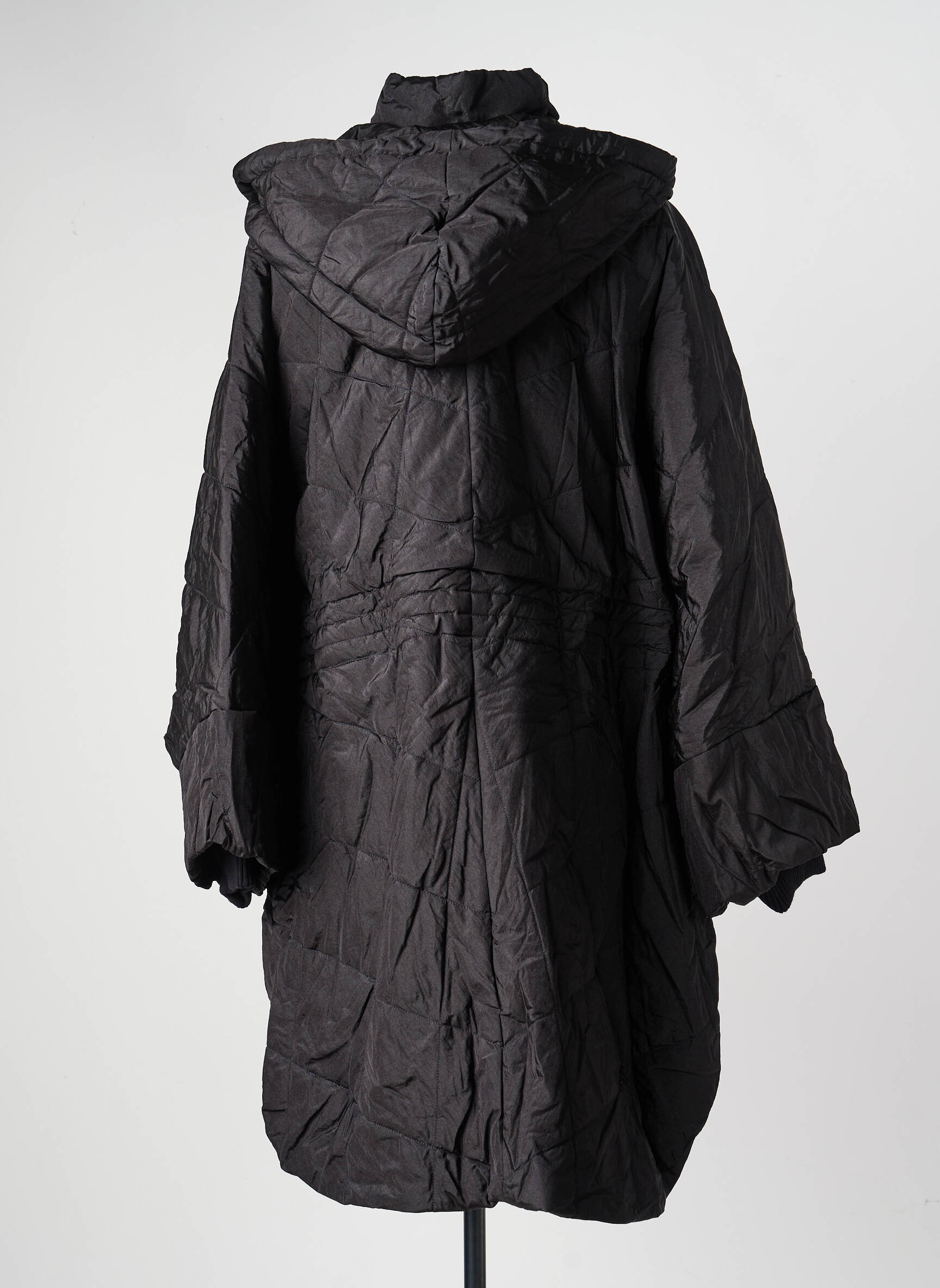 Doudoune poches a capuche noir OOF WEAR femme