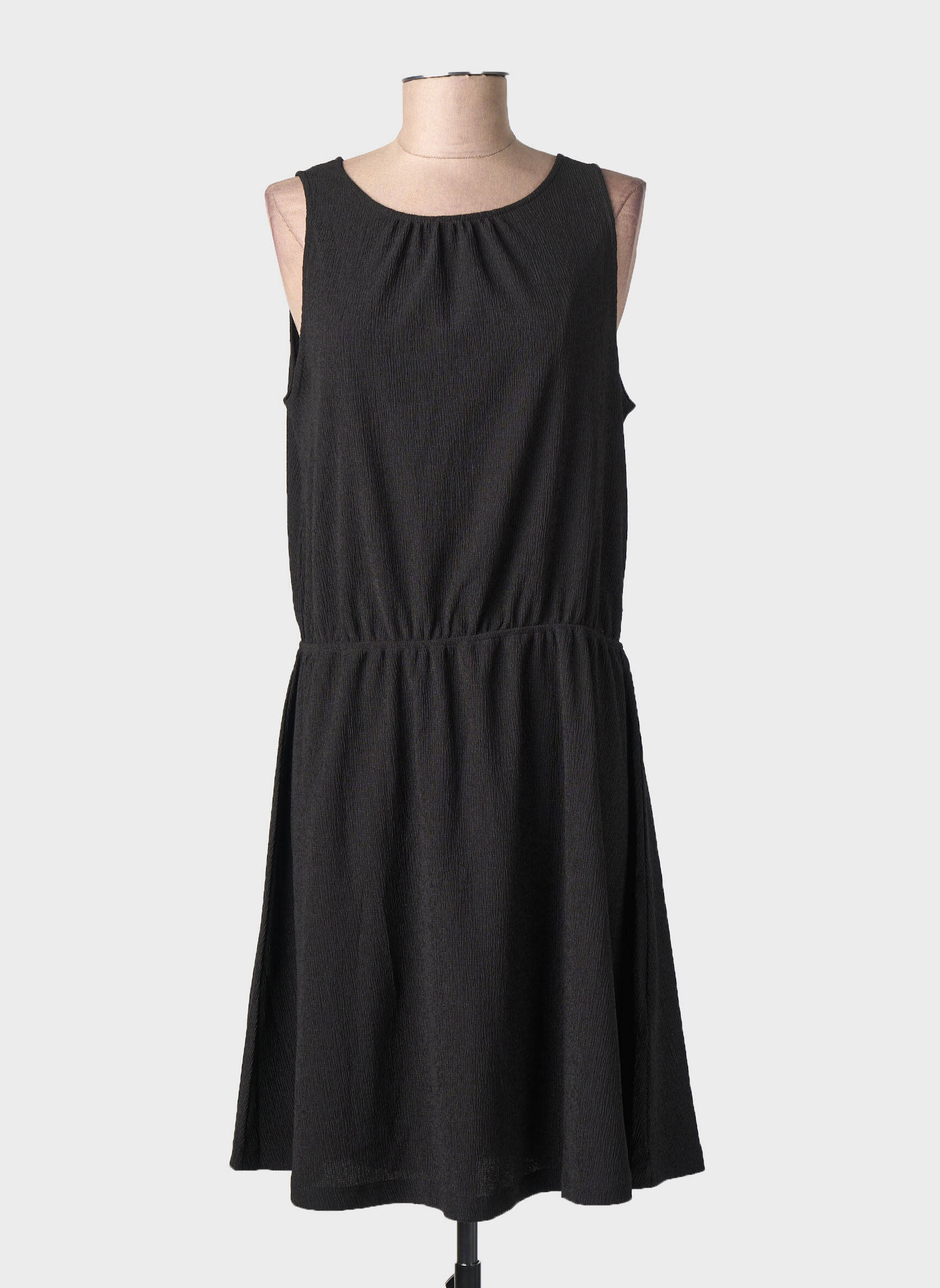 Robe mi-longue sans manche sans manche noir LUTHA femme