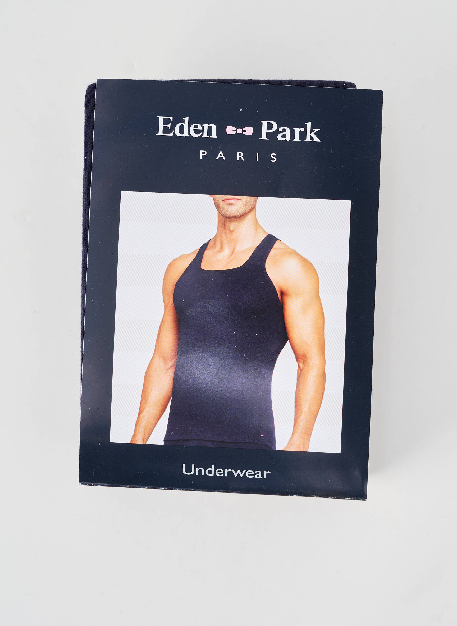 Débardeur coupe cintrée sans manche noir EDEN PARK homme