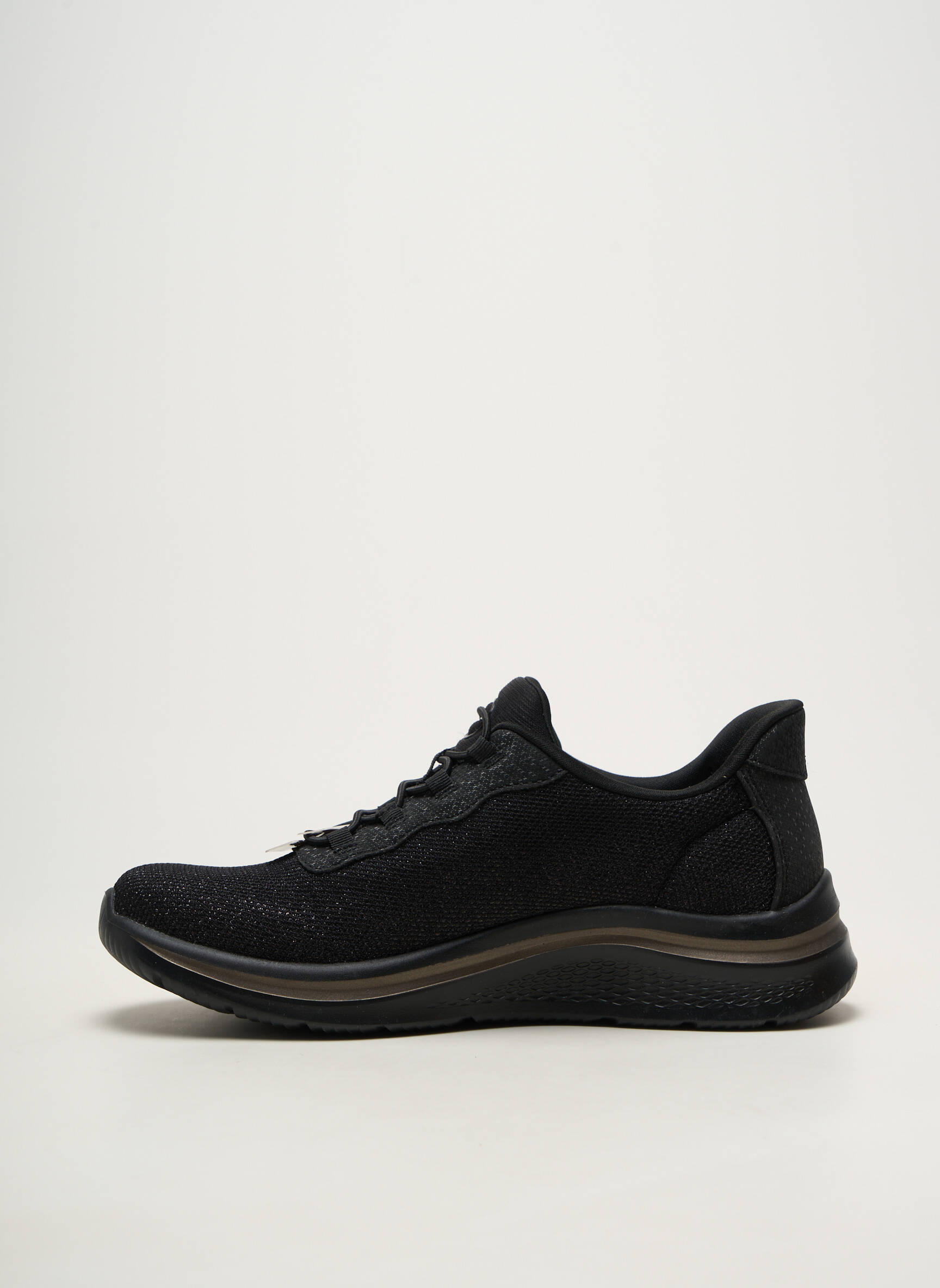 Baskets bout rond talon plat jusqu'à 3cm noir TAMARIS femme