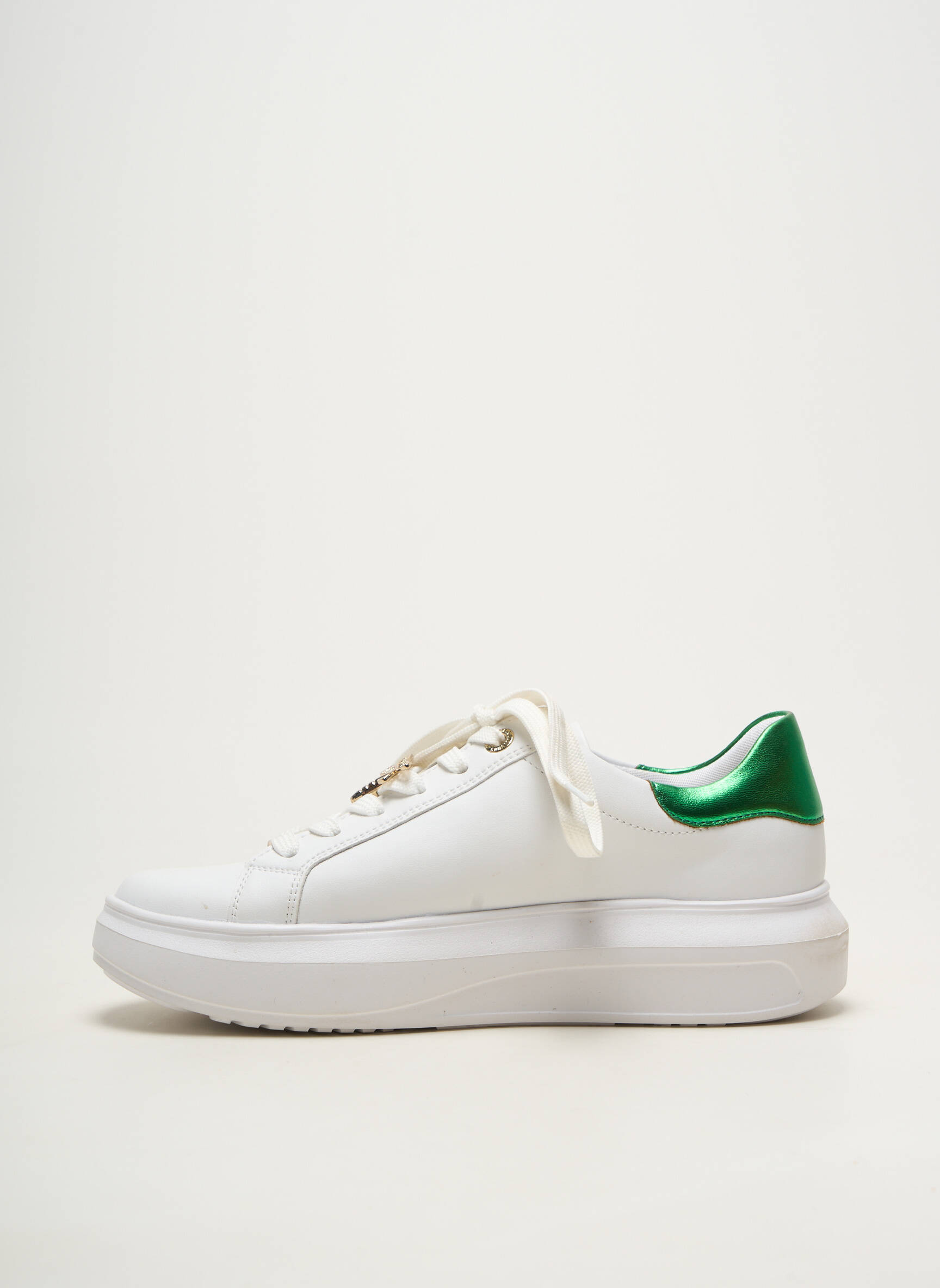 Baskets matière lisse talon plat jusqu'à 3cm blanc RIEKER femme