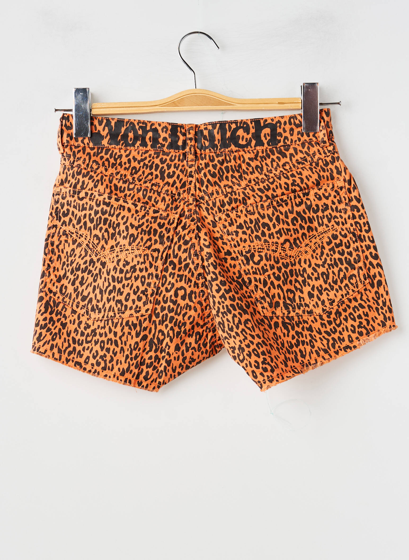 Short fermeture zippée sous rabat boutonné taille normale orange VON DUTCH femme