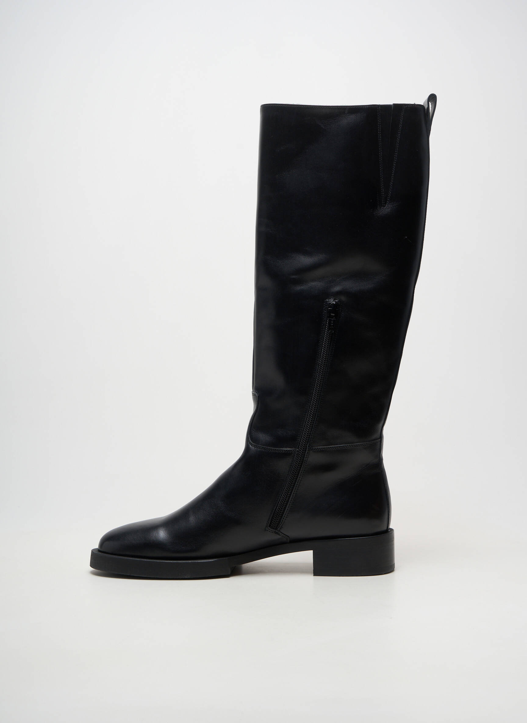 Bottes matière lisse talon de 4 à 6cm noir PERTINI femme