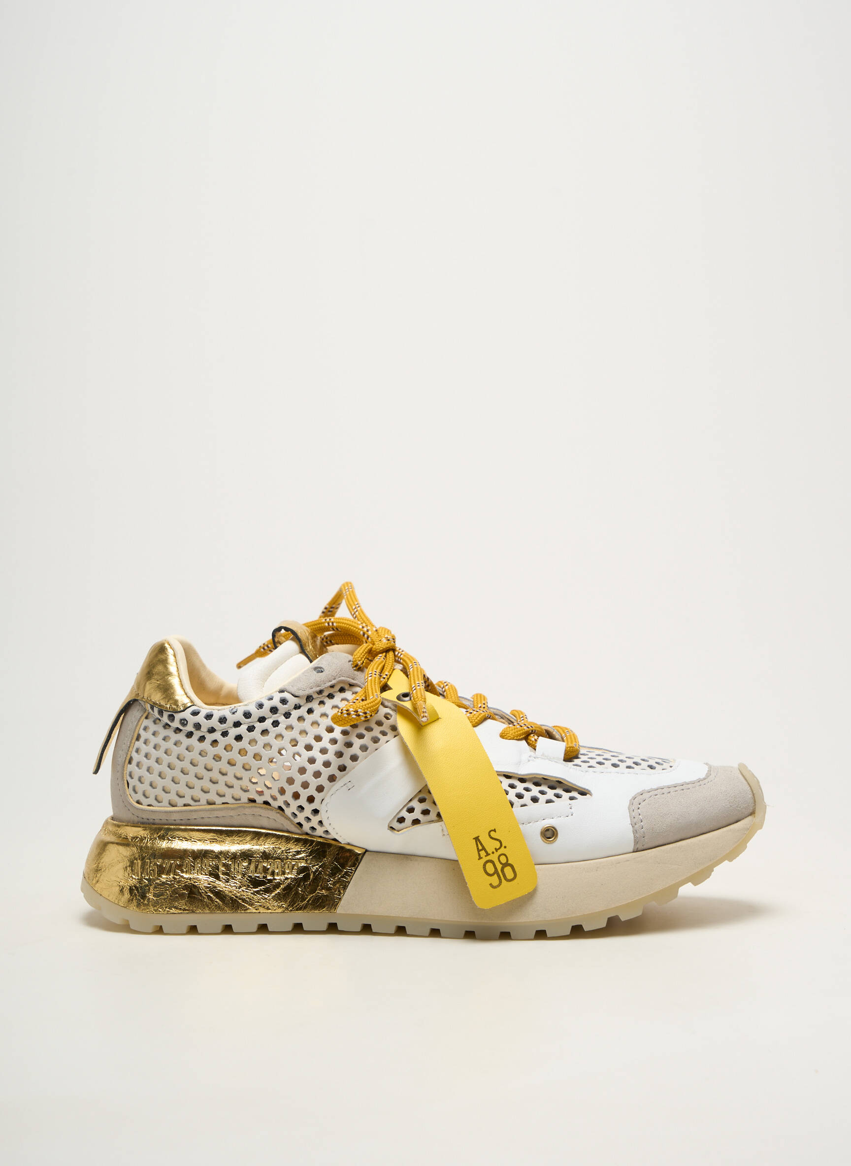 Baskets matière lisse talon plat jusqu'à 3cm beige A.S.98 femme