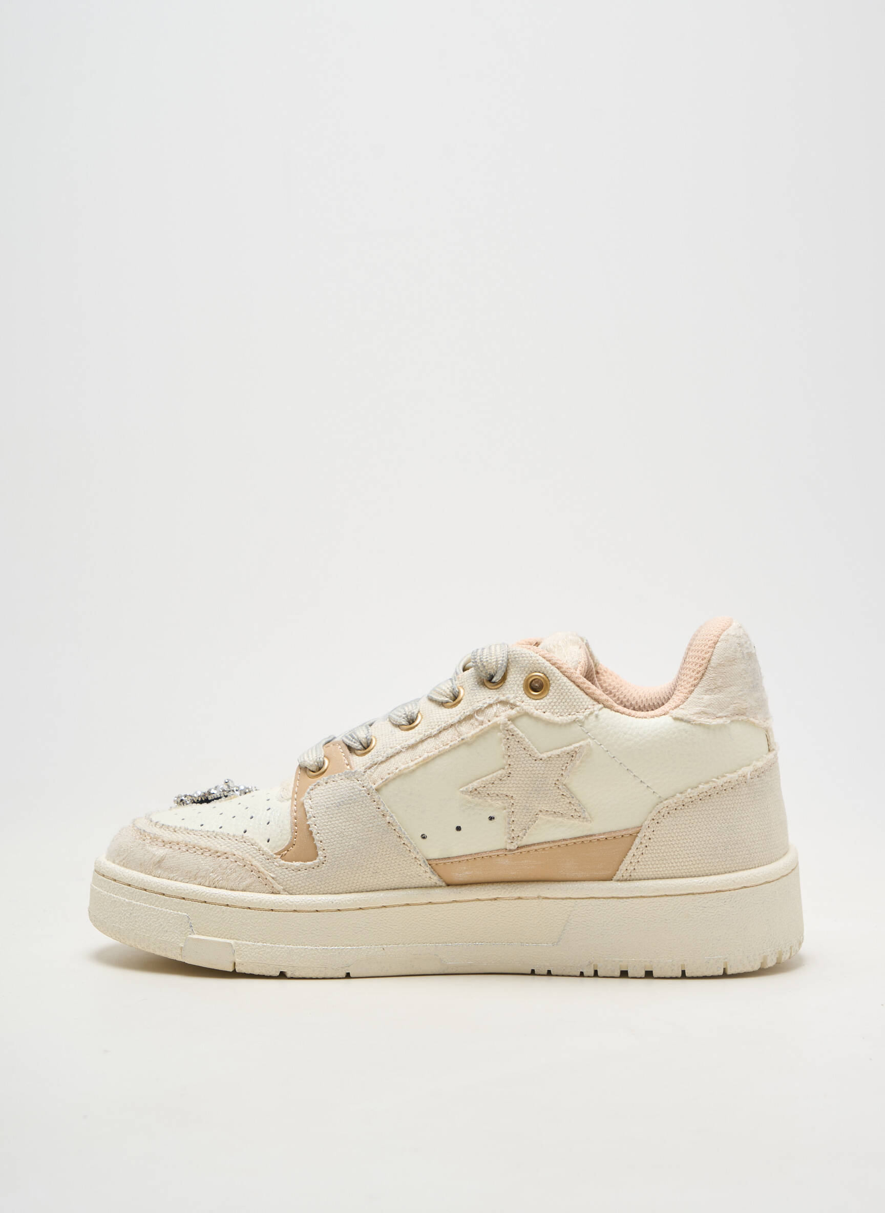 Baskets bout rond talon plat jusqu'à 3cm beige NAN-KU femme