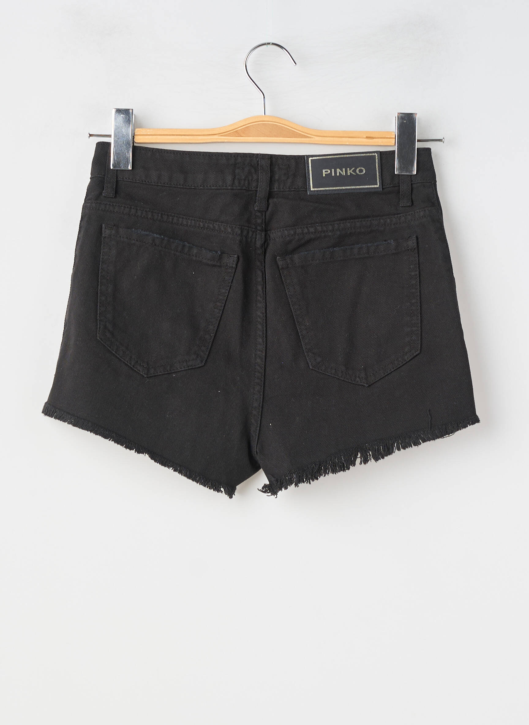 Short fermeture zippée sous rabat boutonné taille normale noir PINKO femme