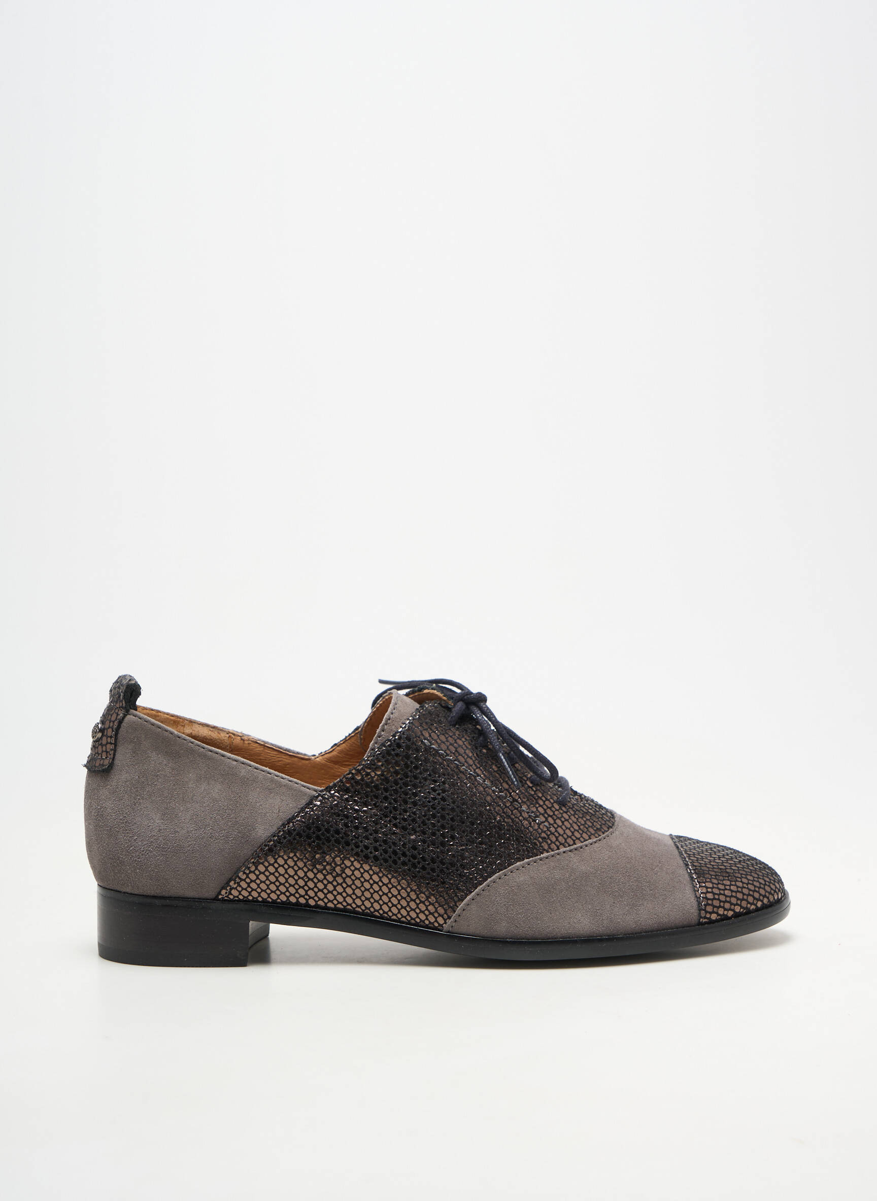 Derbies bout rond talon plat jusqu'à 3cm gris EMILIE KARSTON femme