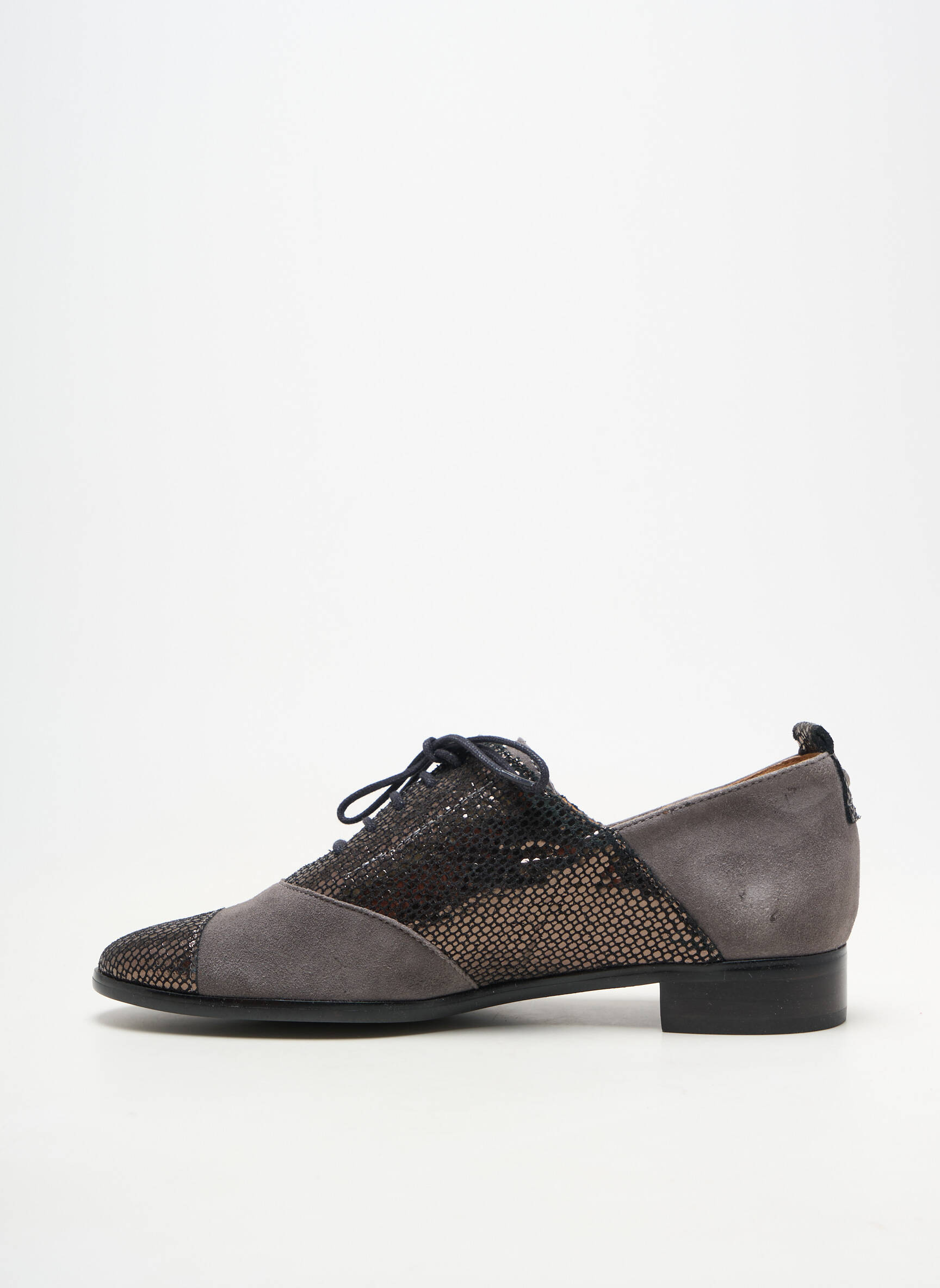 Derbies bout rond talon plat jusqu'à 3cm gris EMILIE KARSTON femme