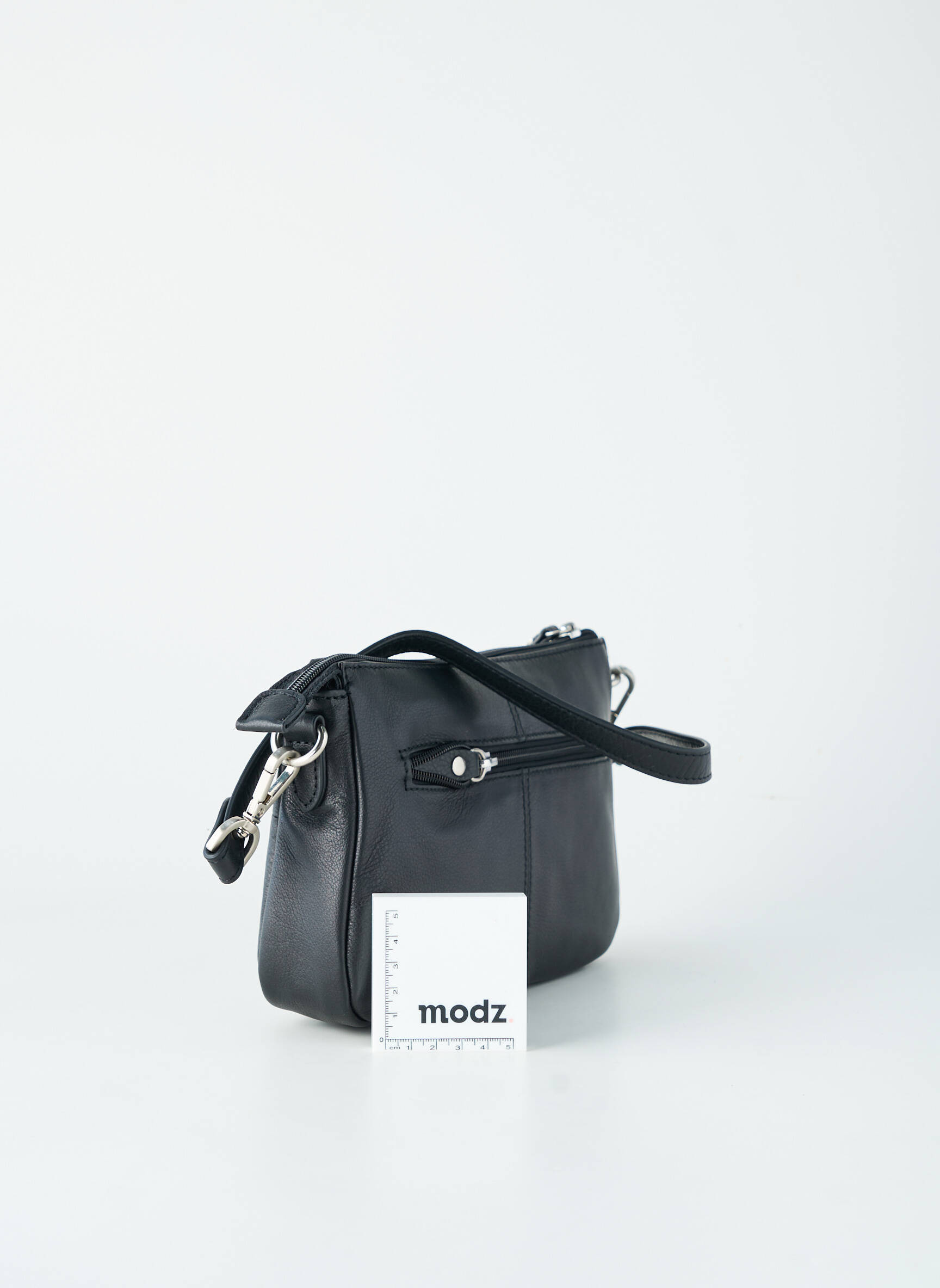Sac fermeture zippée forme rectangulaire noir NAF NAF femme