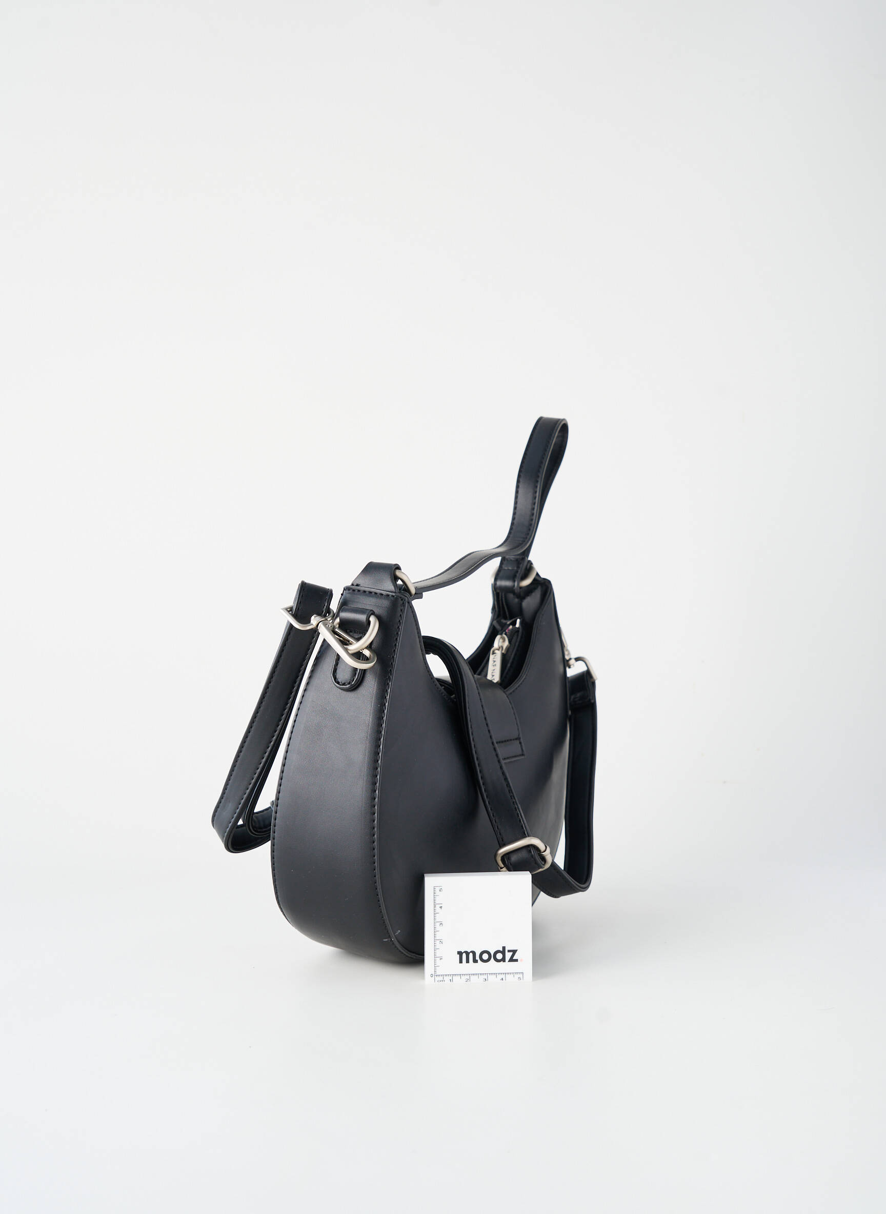 Sac fermeture zippée forme rectangulaire noir NAF NAF femme