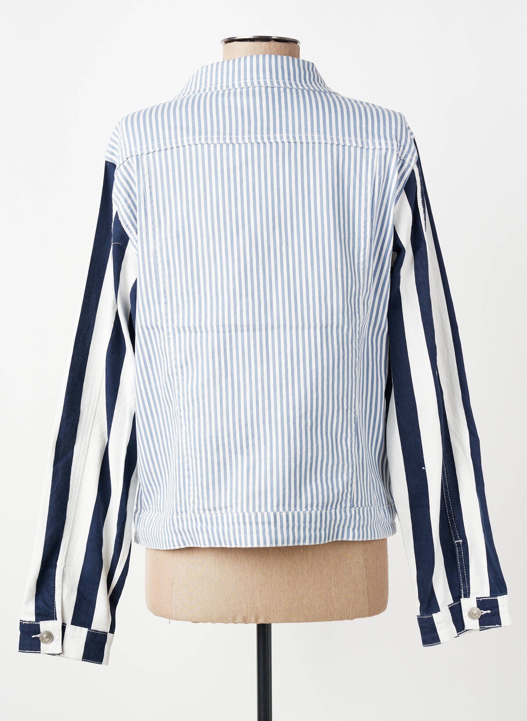 Veste casual poignets boutonnés avec fente bleu MAISON ONADO femme