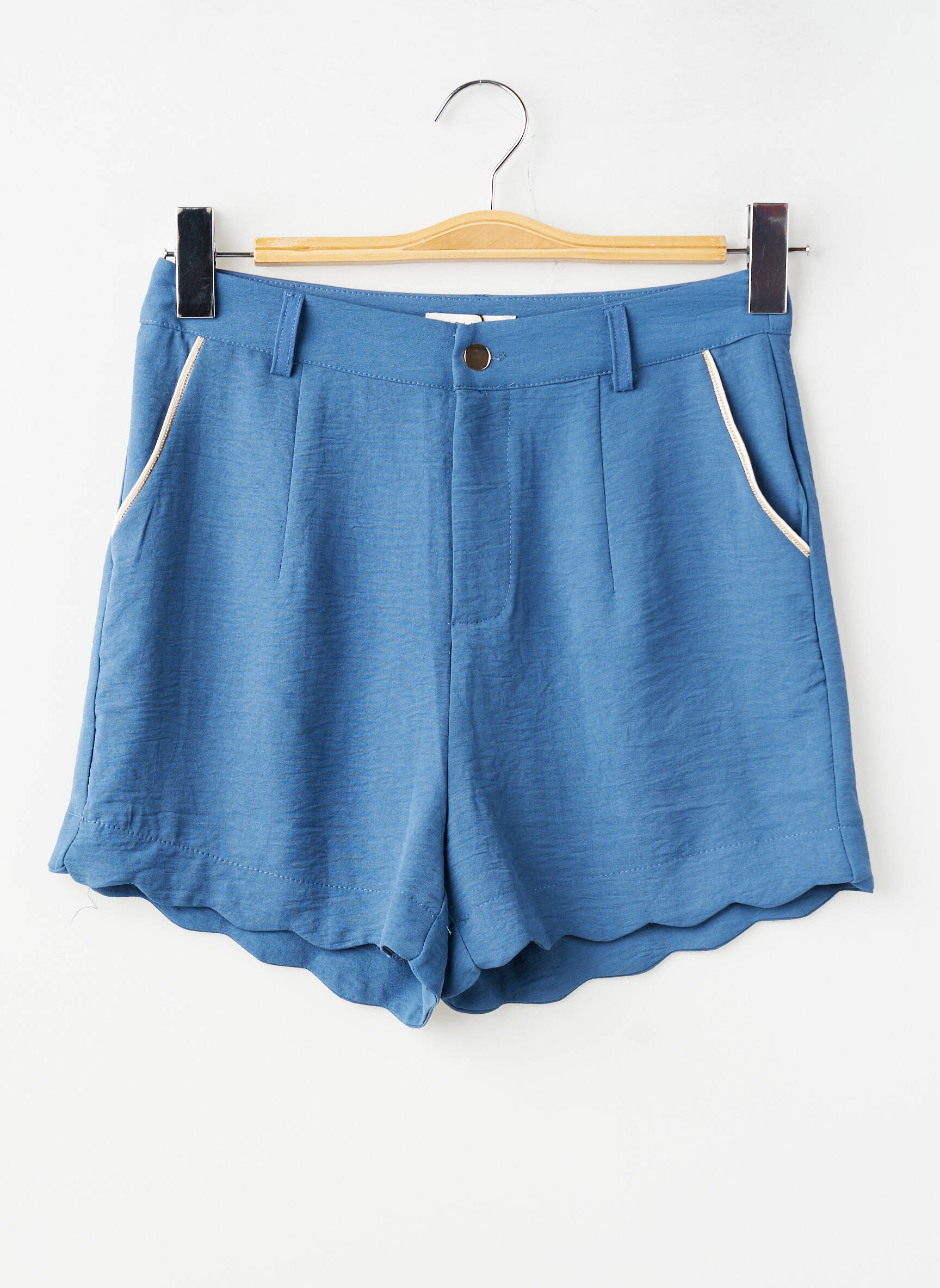 Short fermeture zippée sous rabat boutonné taille normale bleu MOLLY BRACKEN femme