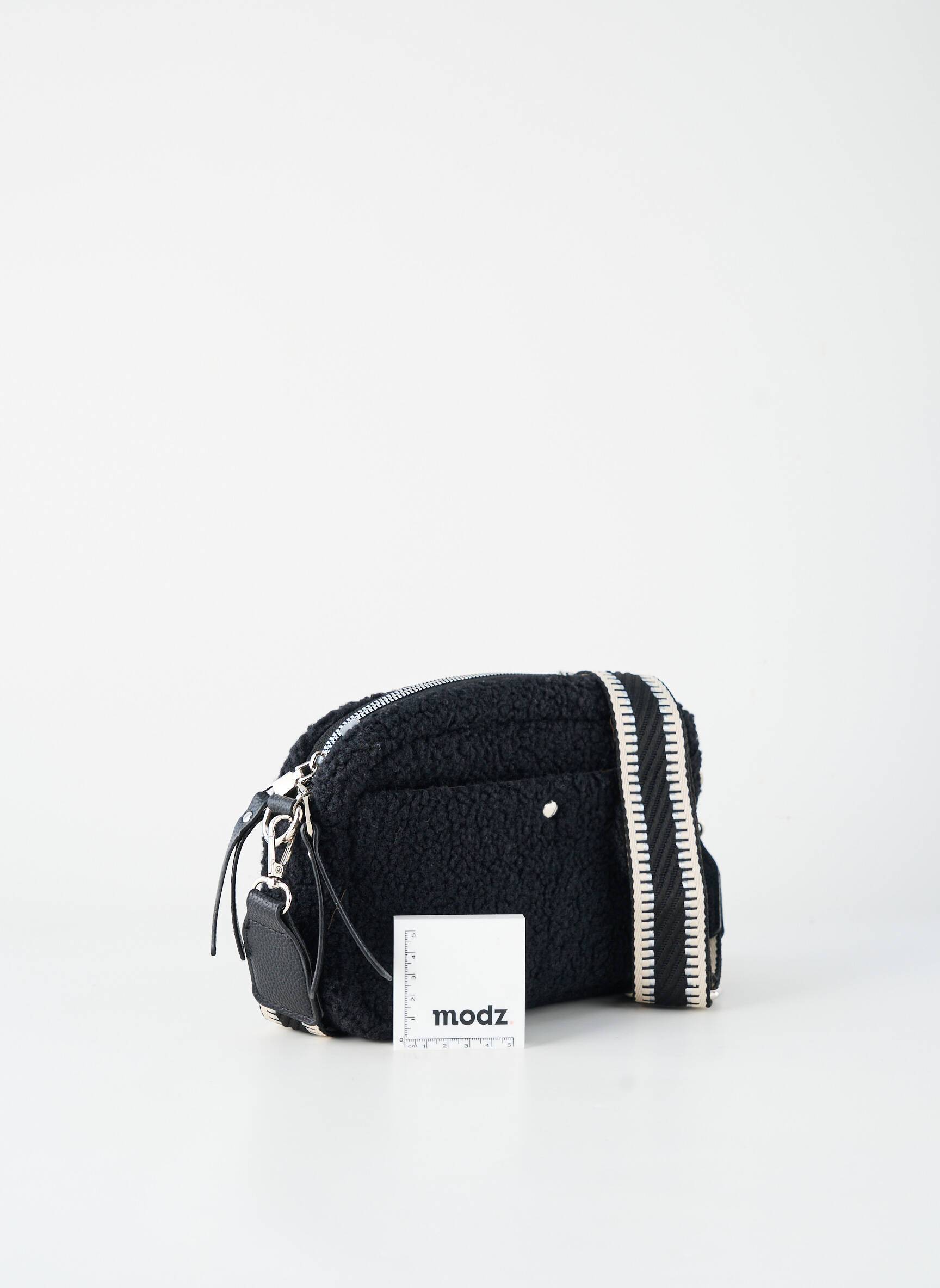 Sac fermeture zippée forme rectangulaire noir DAVID JONES femme
