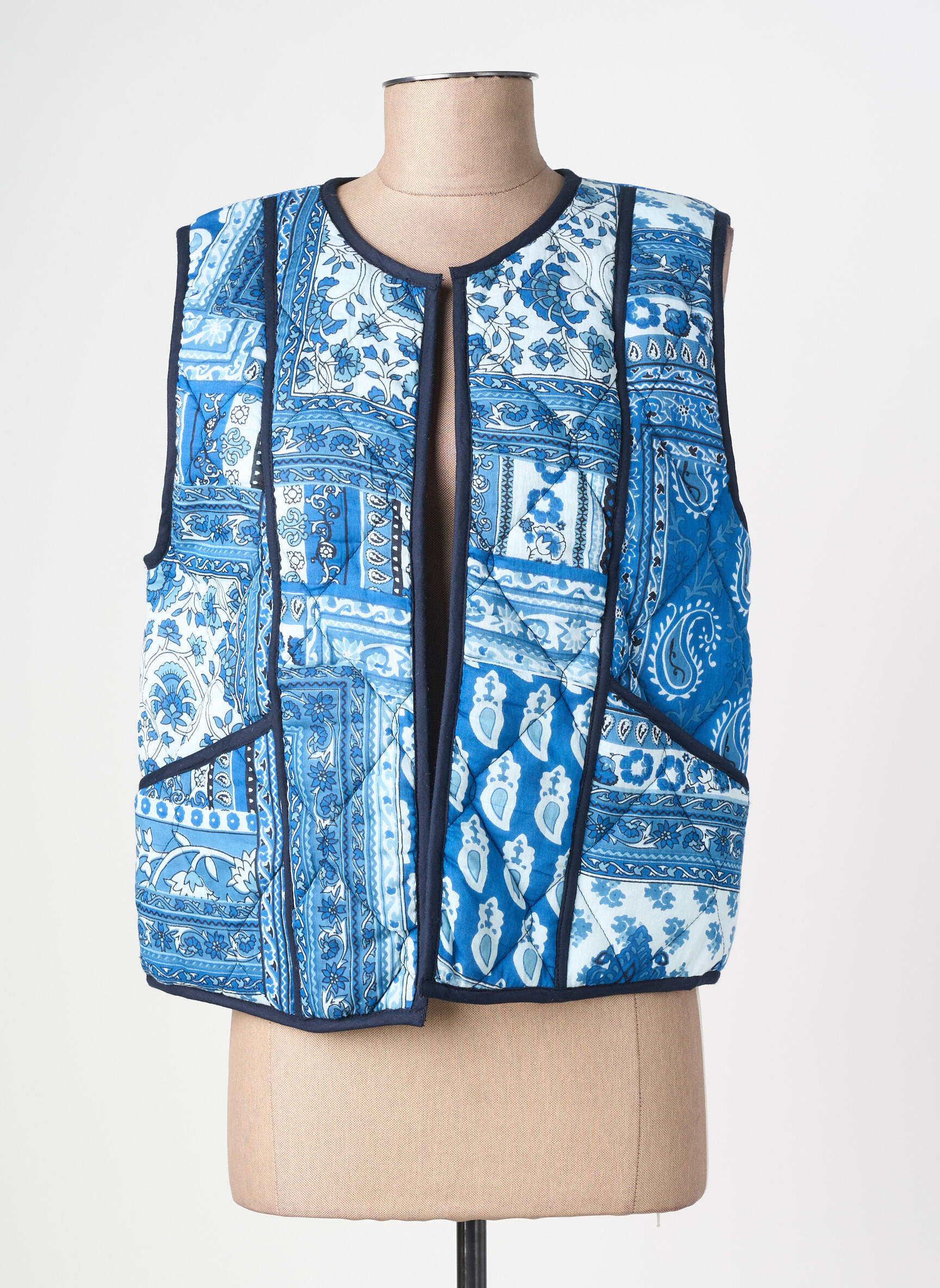 Gilet sans manche poches bleu LA PETITE ETOILE femme