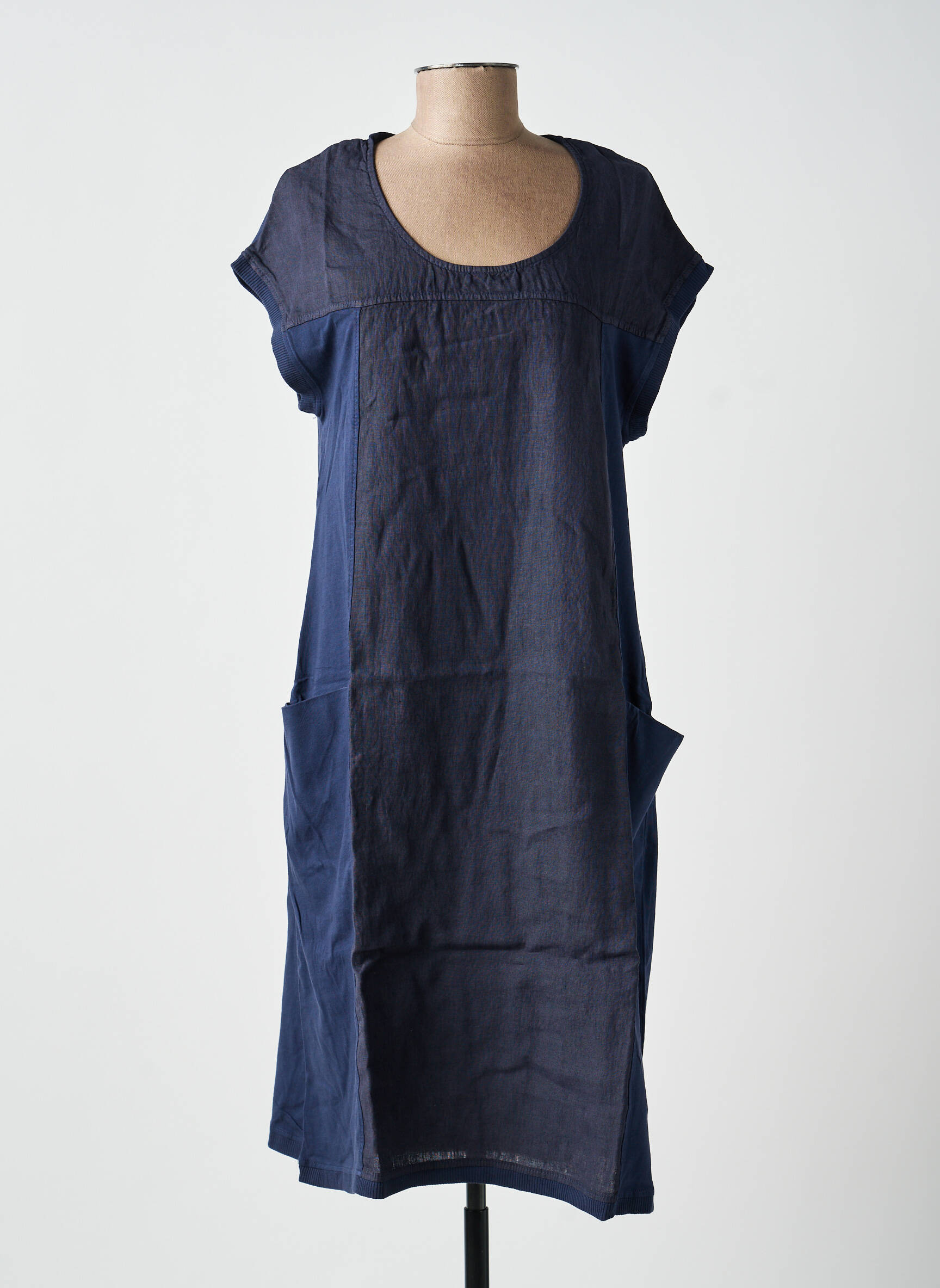 Robe mi-longue tissage crêpe manches courtes bleu POU NOU femme