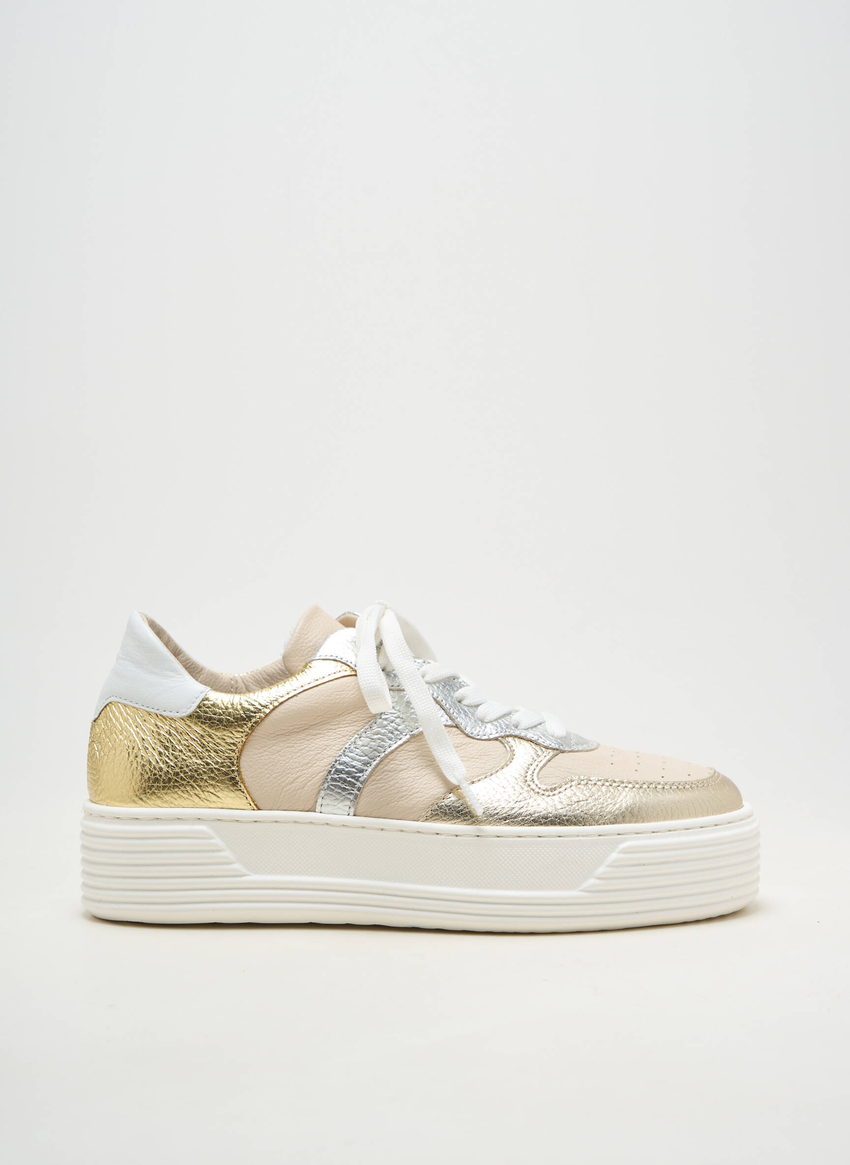 Baskets matière lisse talon de 4 à 6cm beige METAMORF'OSE femme
