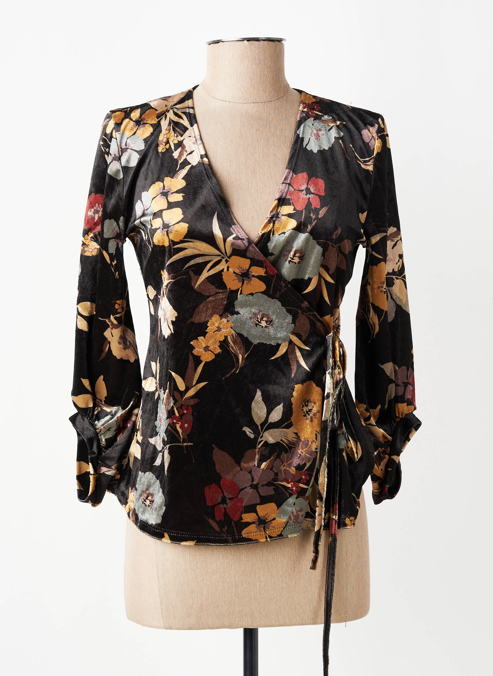 Top coupe cintrée manches 3/4 noir ANGELA DAVIS femme
