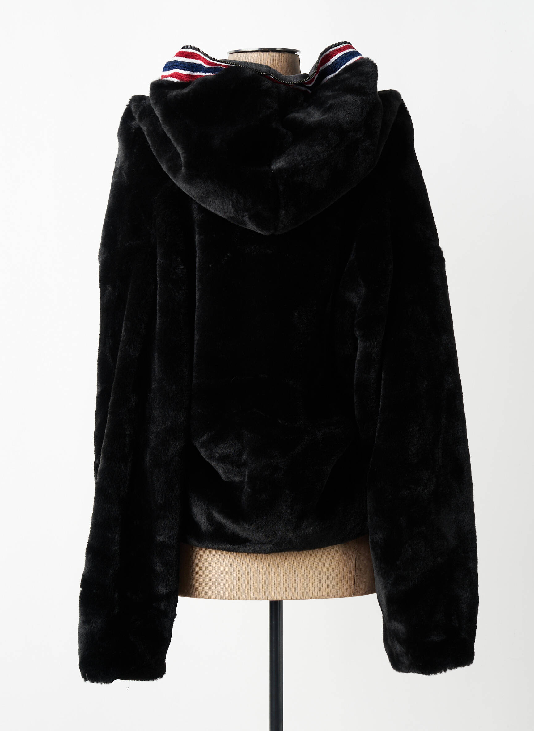Manteau court capuche a capuche noir MARYLEY femme