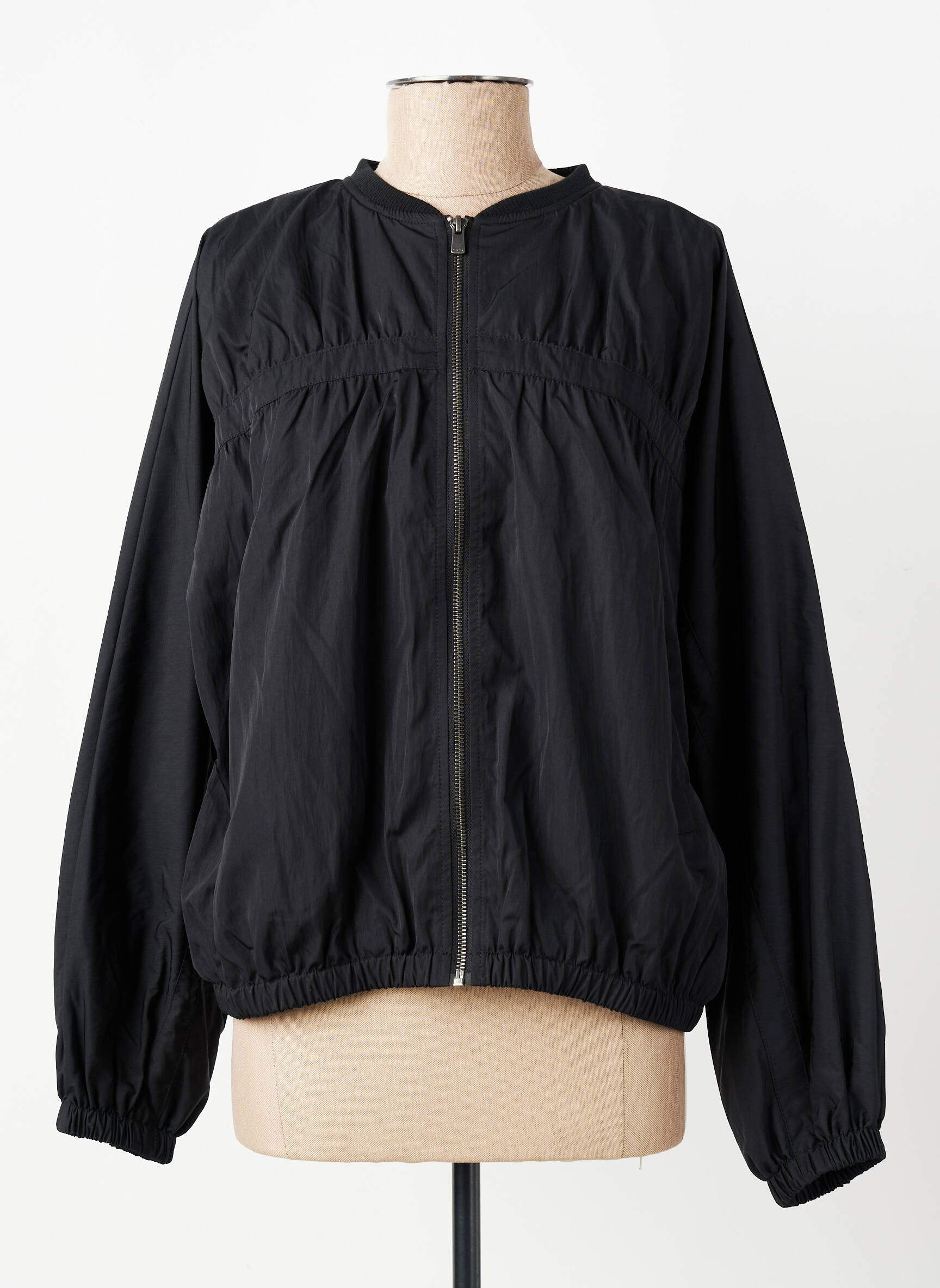 Blouson effet matière satinée noir YAYA femme