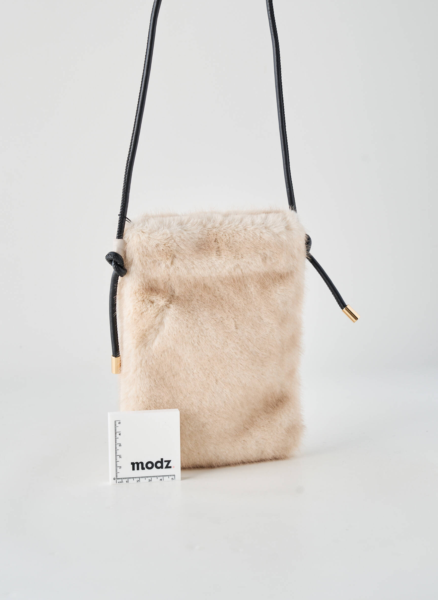 Sac bandoulière forme rectangulaire beige G&K femme