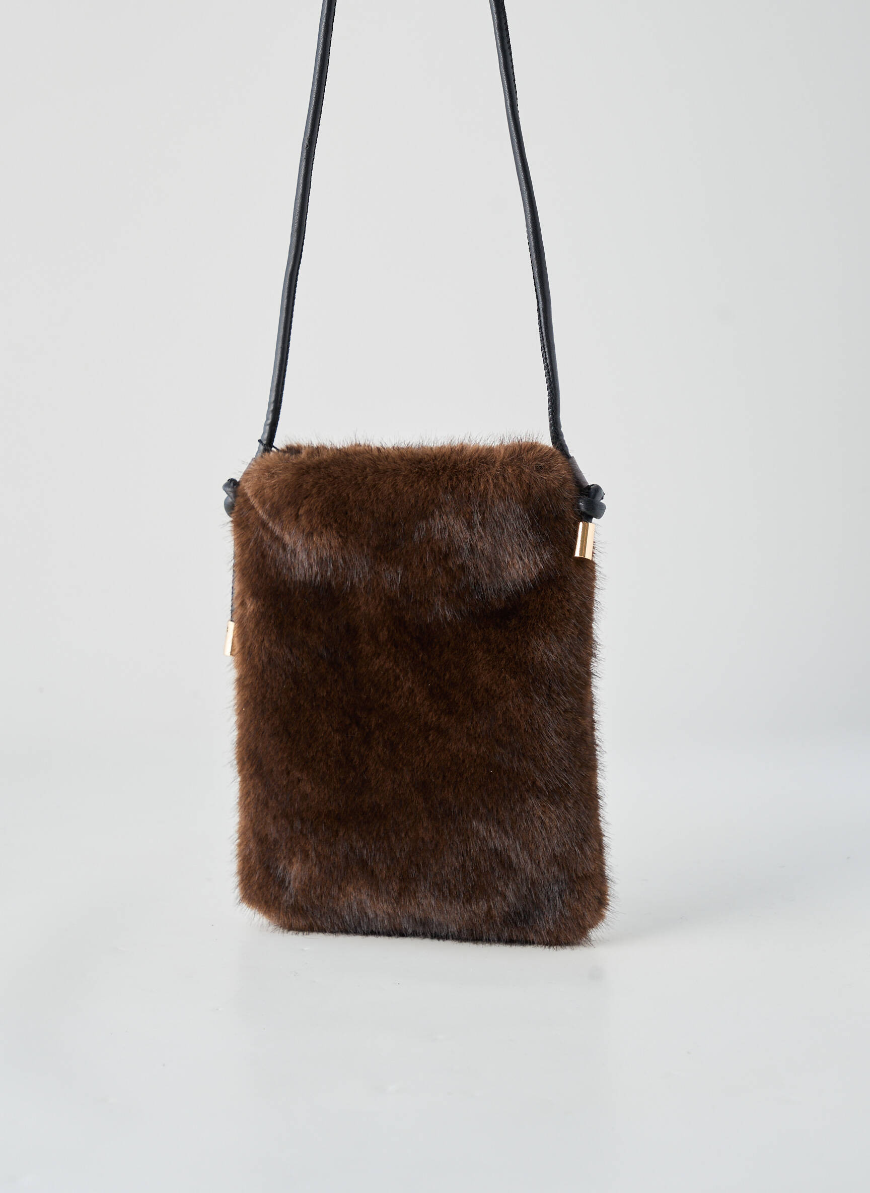 Sac bandoulière forme rectangulaire marron G&K femme