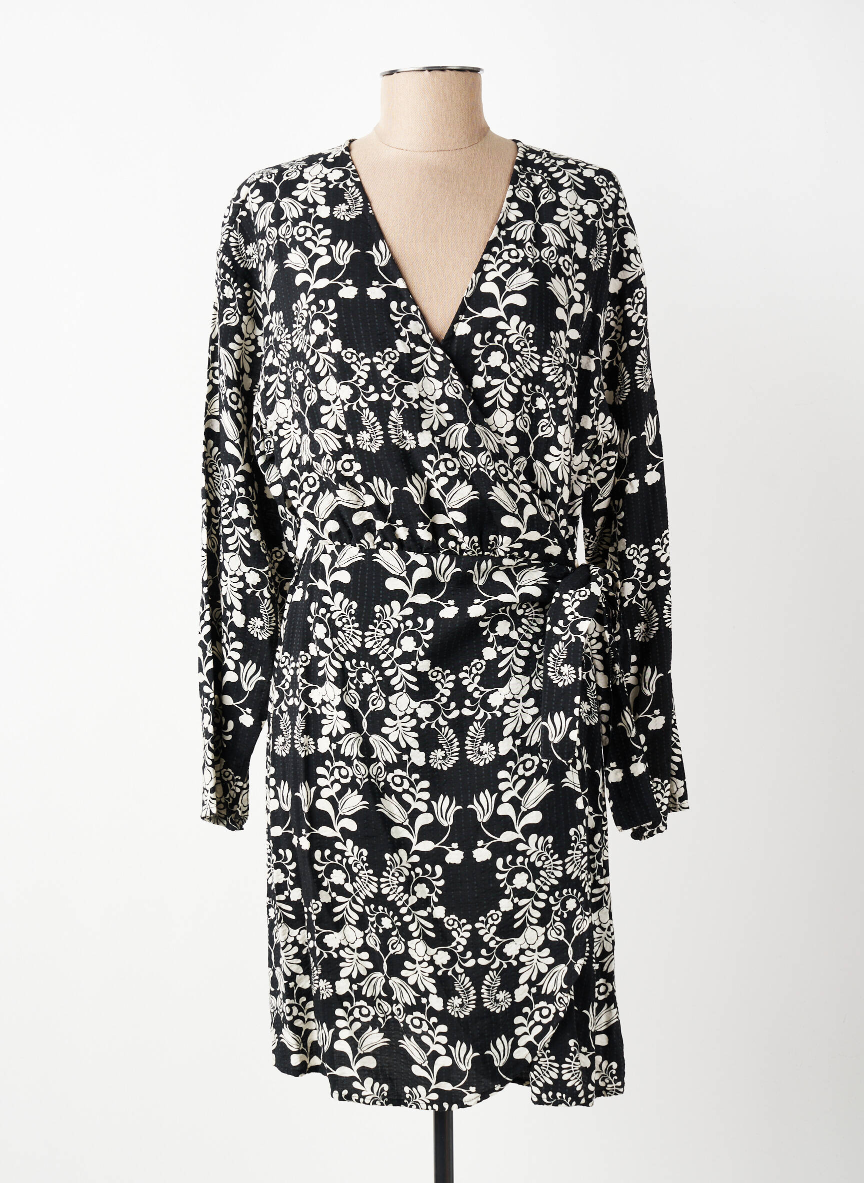 Robe mi-longue imprimé fantaisie manches longues noir ICHI femme