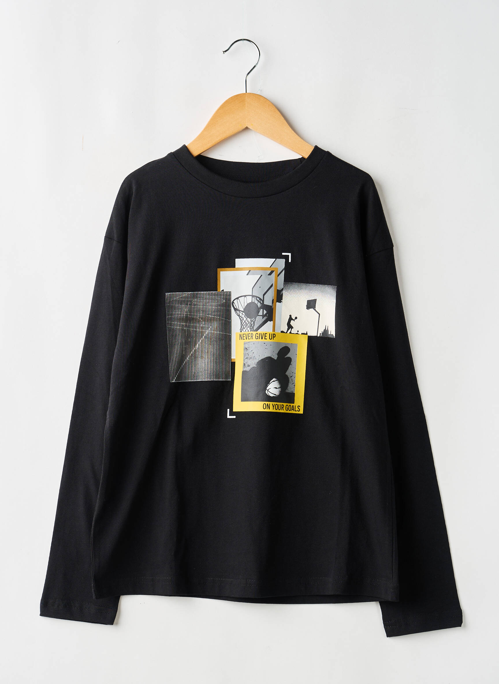 T-shirt manches longues manches longues noir NUKUTAVAKE garçon