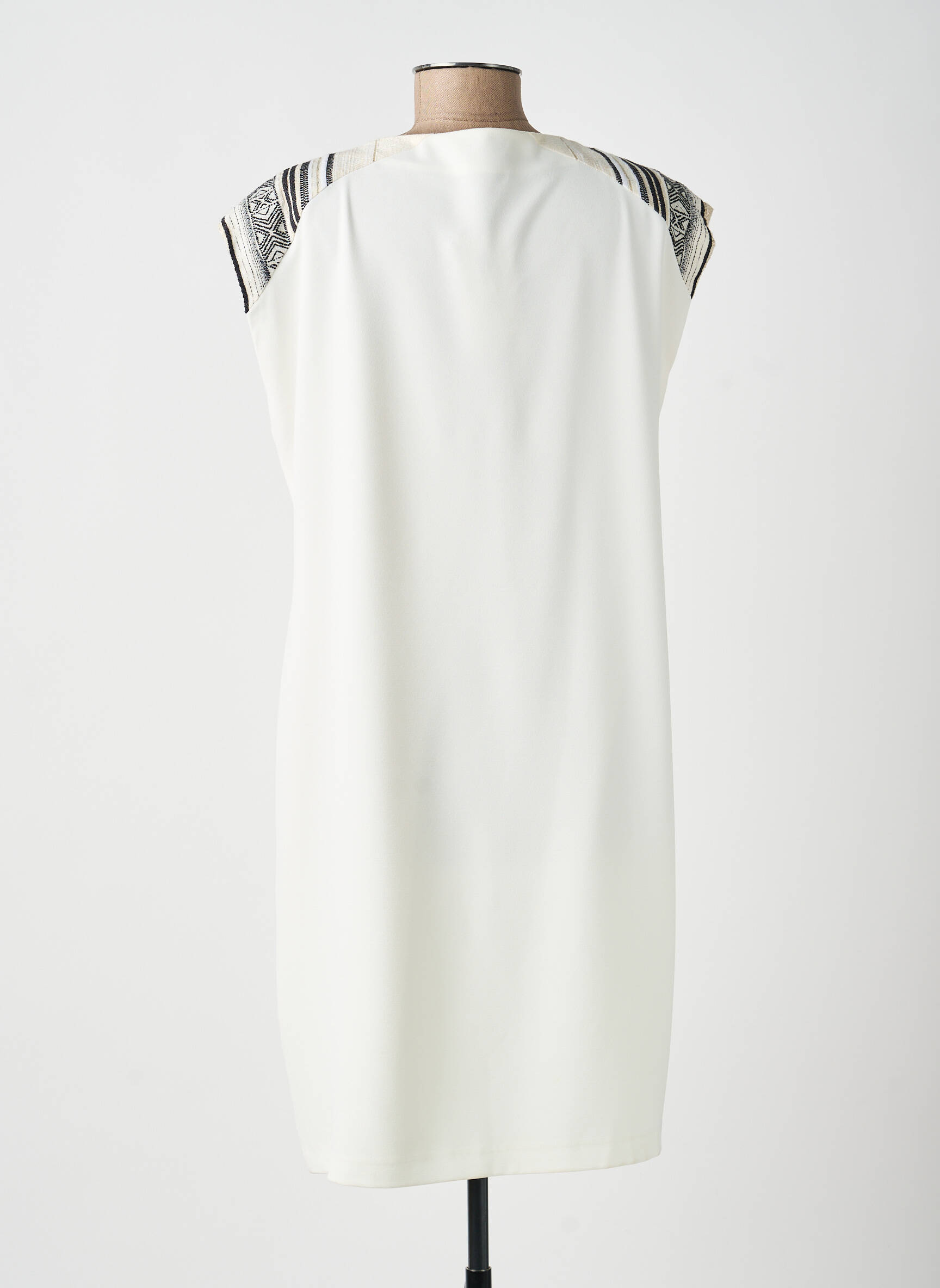 Robe mi-longue tissage crêpe manches courtes beige ANDAMIO femme
