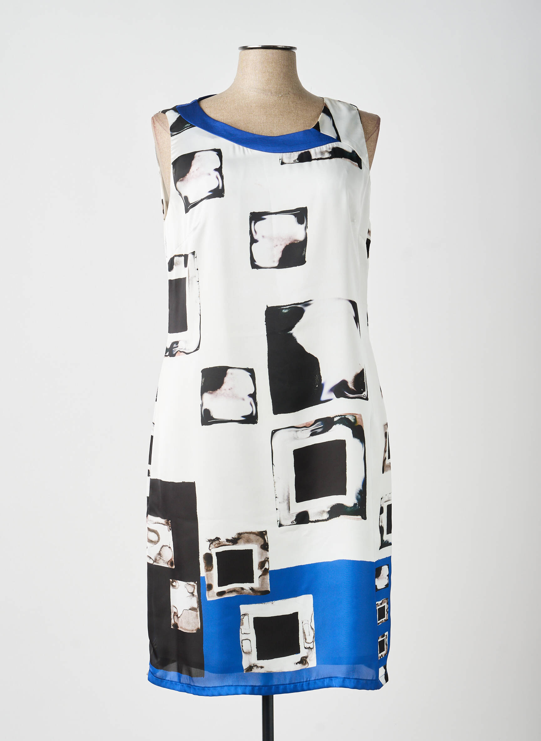 Robe mi-longue coupe fluide sans manche beige ANDAMIO femme