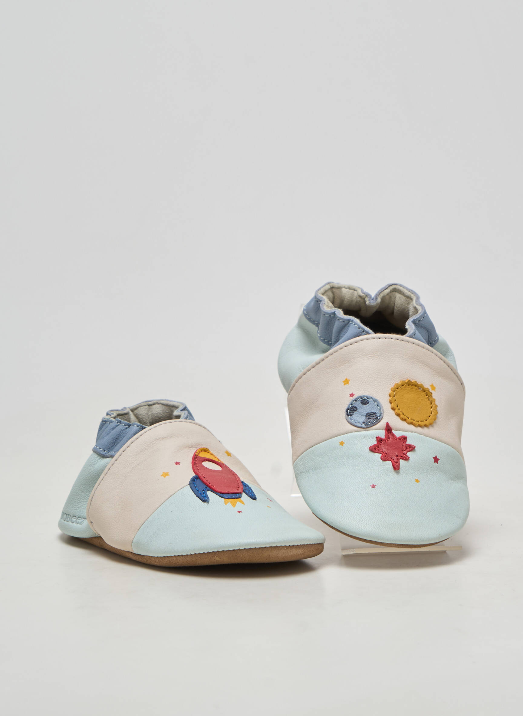 Chaussons/pantoufles matière lisse bout rond bleu ROBEEZ garçon