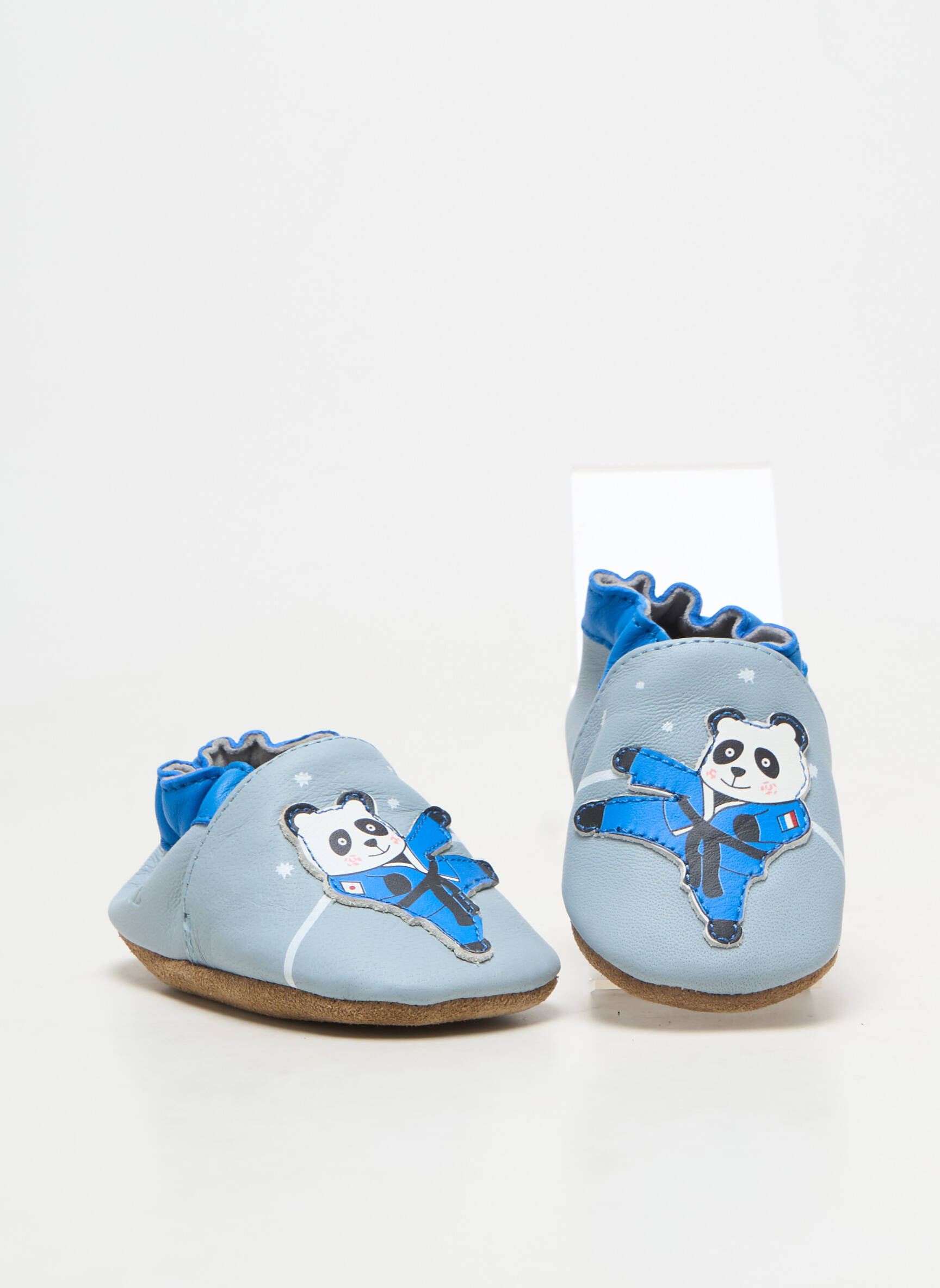 Chaussons/pantoufles matière lisse bout rond bleu ROBEEZ garçon