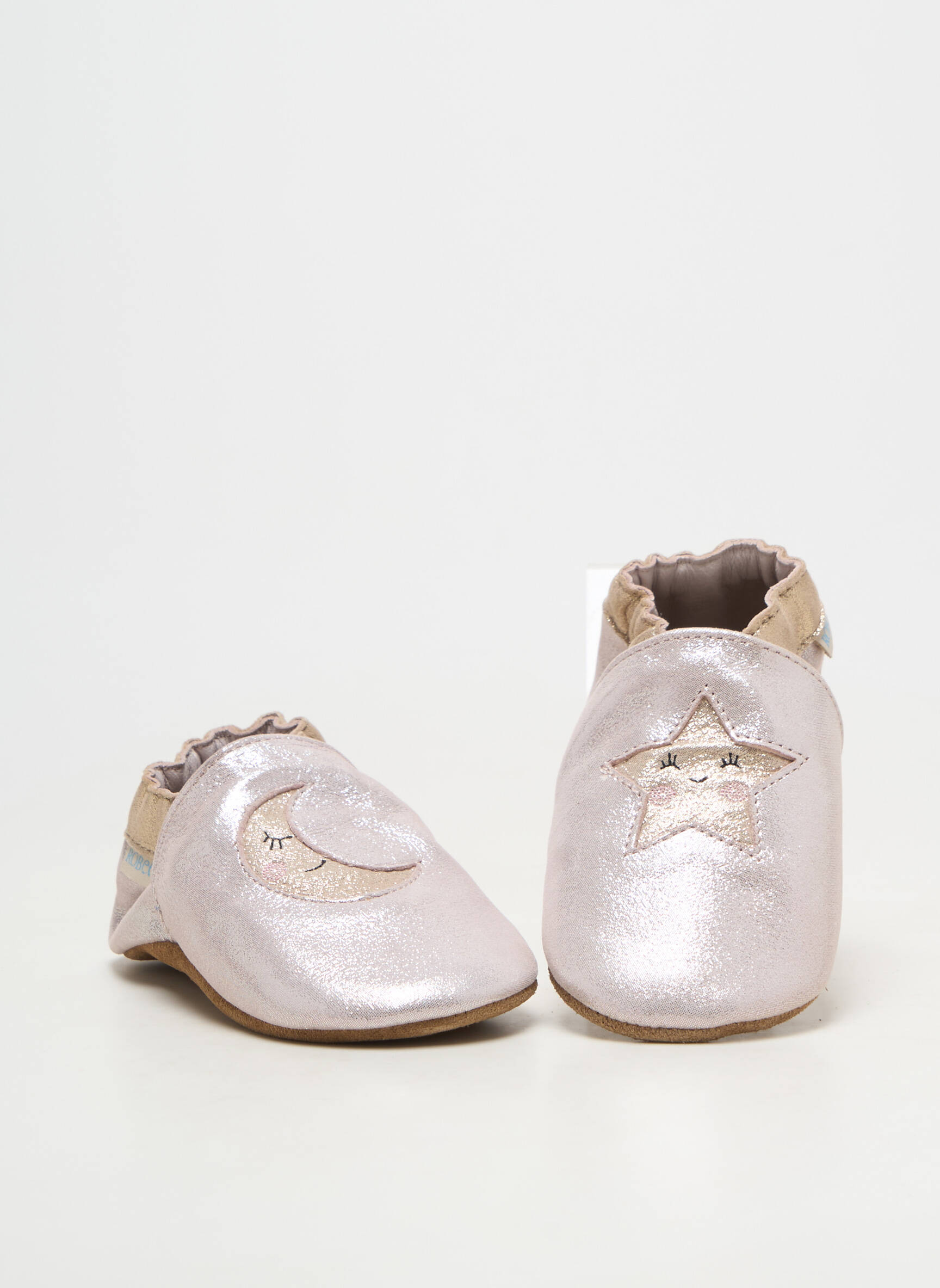 Chaussons/pantoufles matière lisse bout rond rose ROBEEZ fille