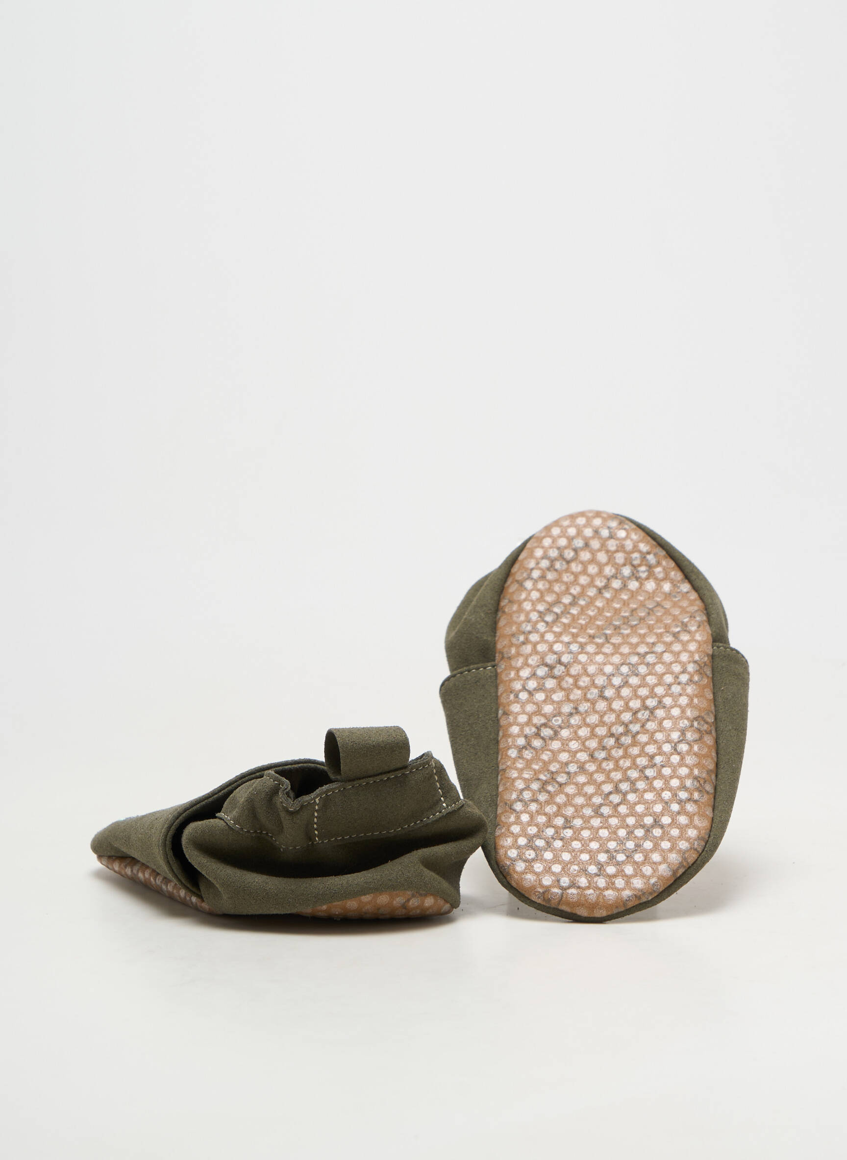 Chaussons/pantoufles semelle extérieure cuir bout rond vert HOBEA  garçon