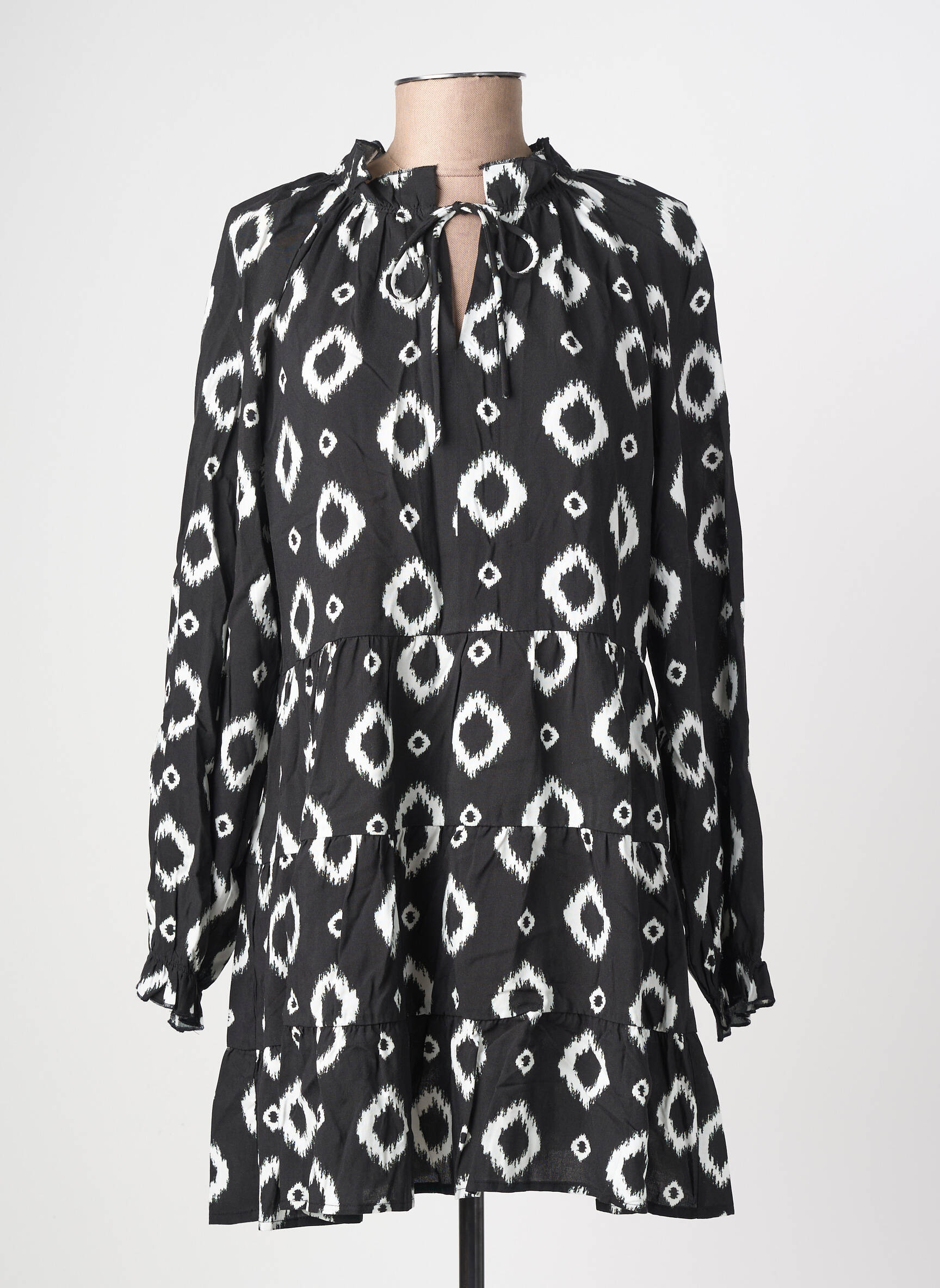 Robe courte coupe évasée manches longues noir TIFFOSI femme