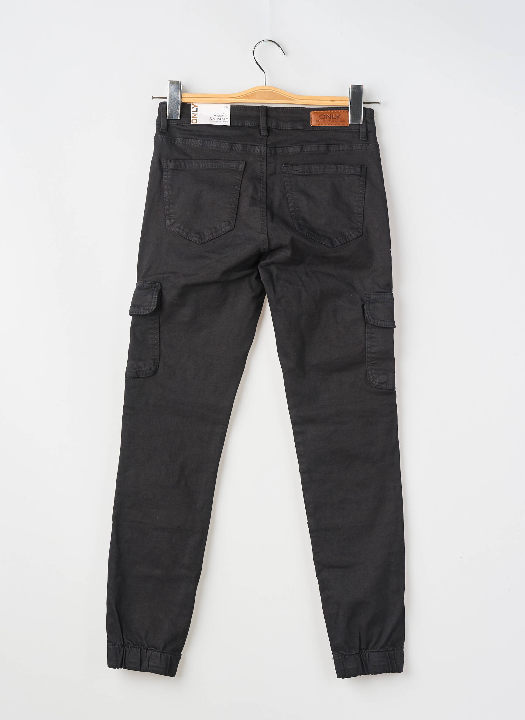 Pantalon cargo tissage popeline taille normale noir ONLY femme