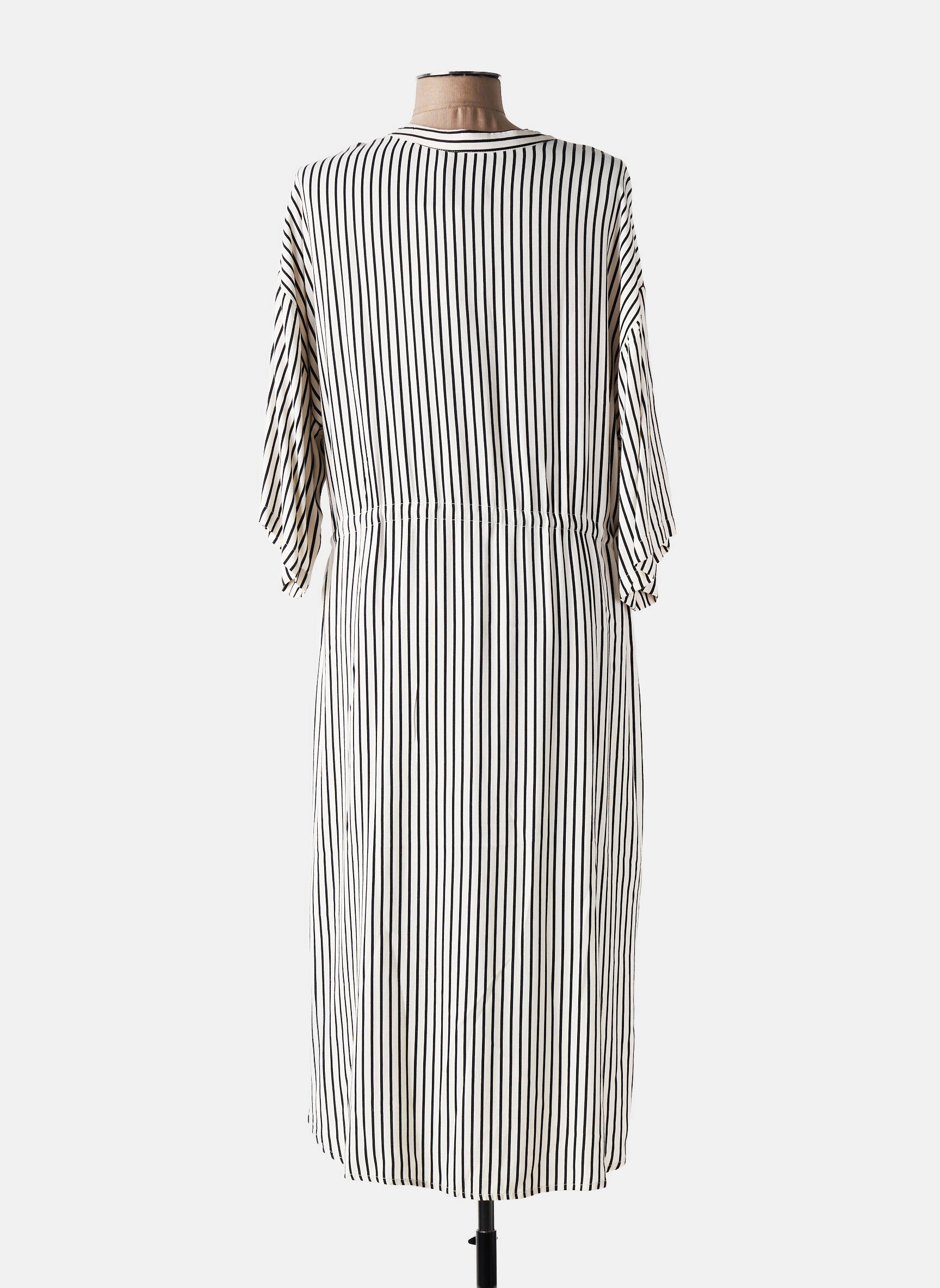 Robe longue coupe cintrée manches 3/4 beige KAFFE femme