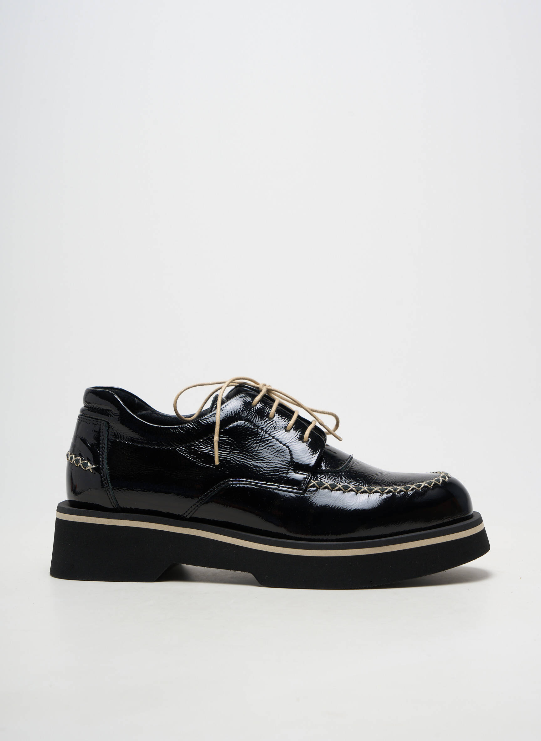Derbies matière lisse talon de 4 à 6cm noir CASTA femme