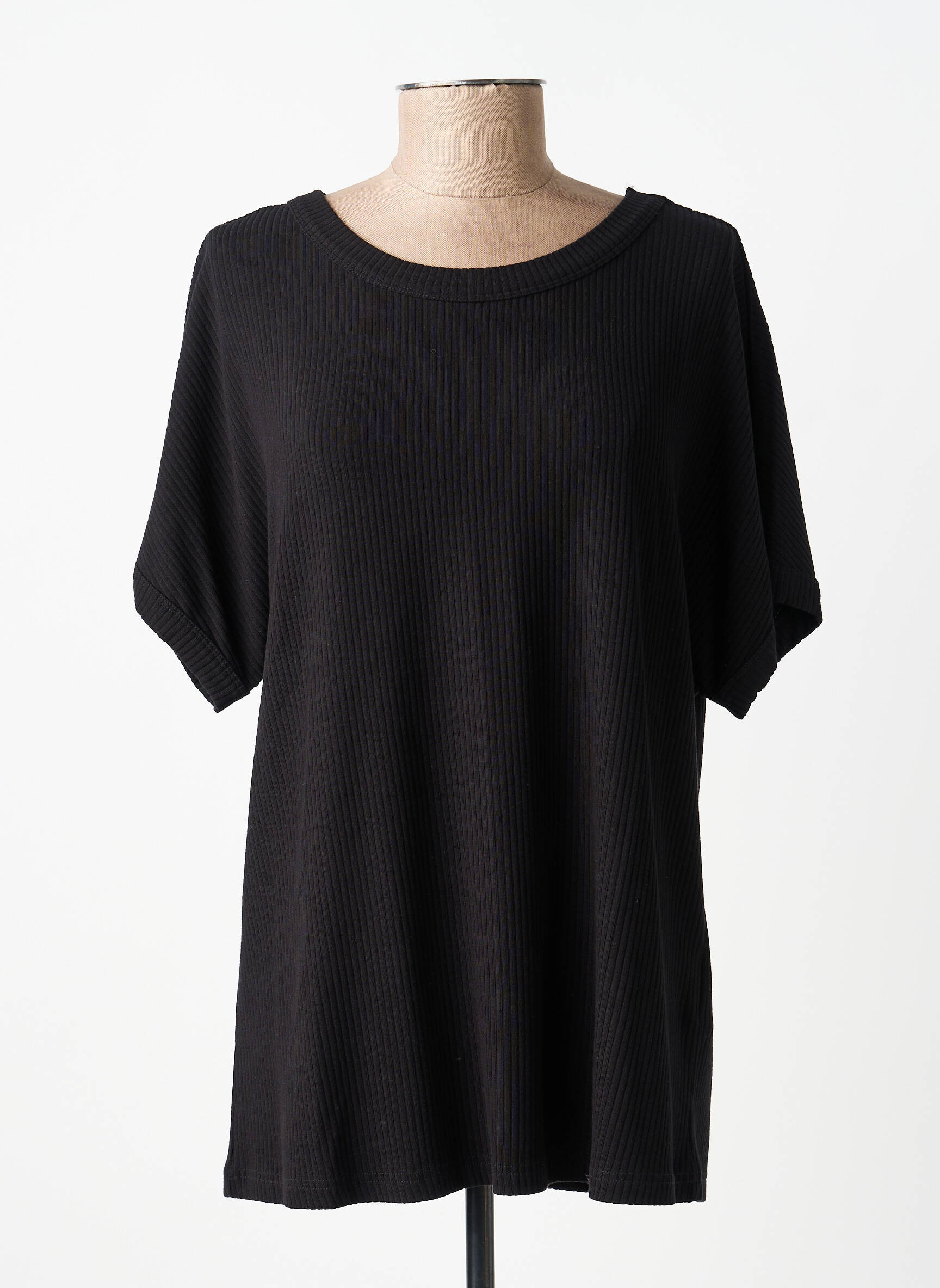 T-shirt coupe droite manches courtes noir CISO femme