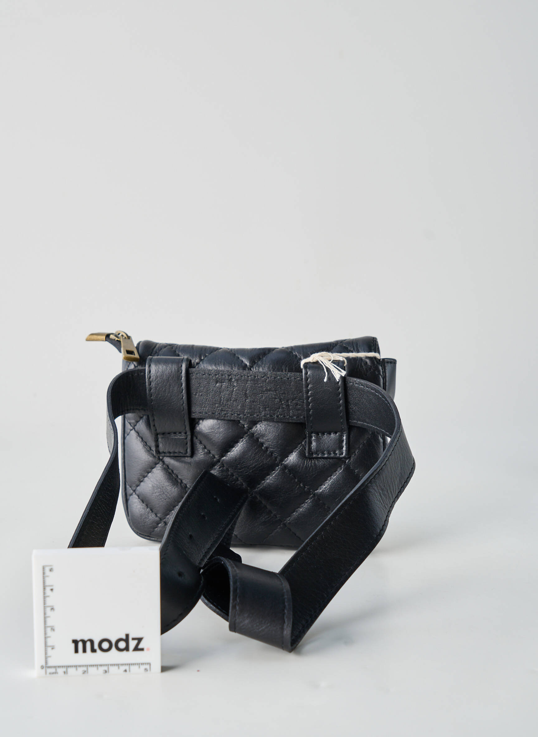 Sac cuir grainé forme rectangulaire noir LANGO'S femme