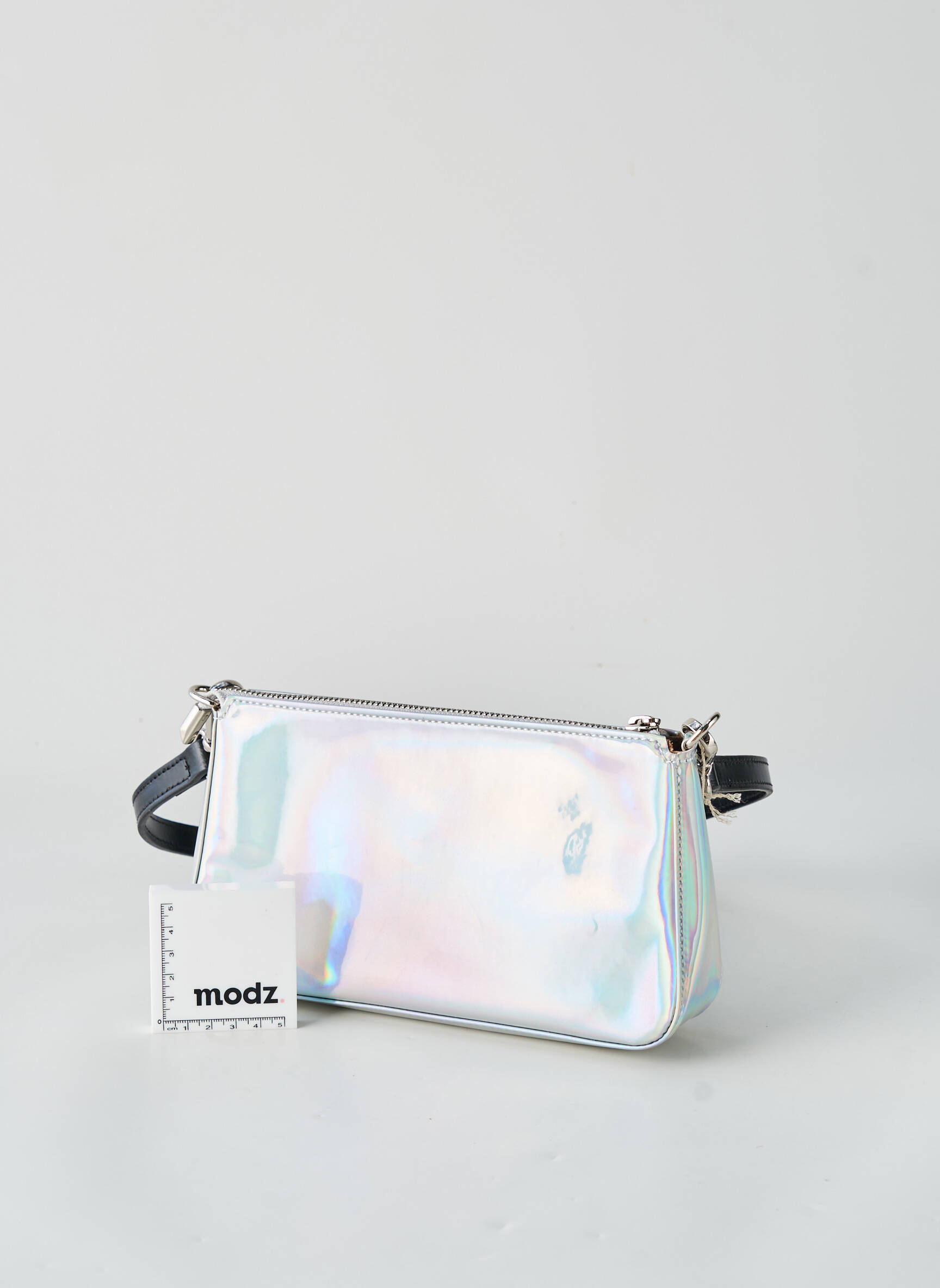 Sac fermeture zippée forme rectangulaire argent LANCASTER femme